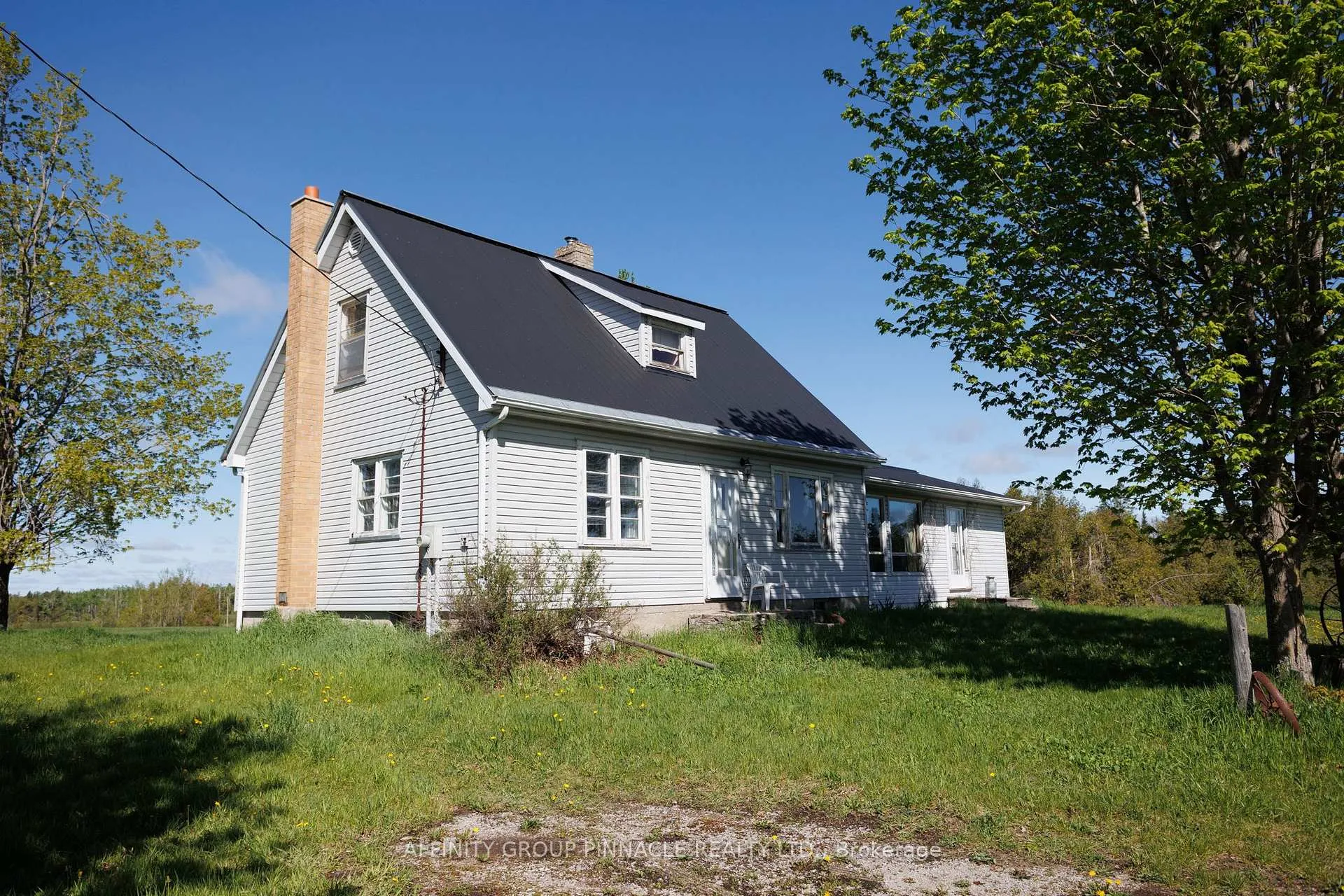 Photo 1 of 47 Cable Road, Kawartha Lakes, Verulam — HOMEH
