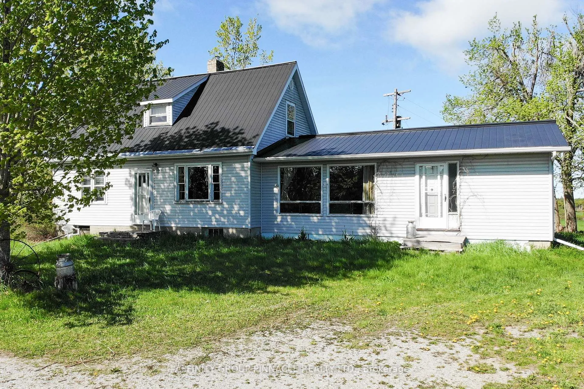Photo 2 of 47 Cable Road, Kawartha Lakes, Verulam — HOMEH