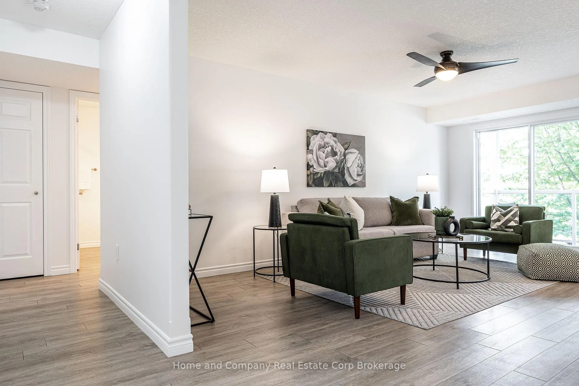 Photo 2 of Unit 4, 148 Borden Street, Stratford — HOMEH