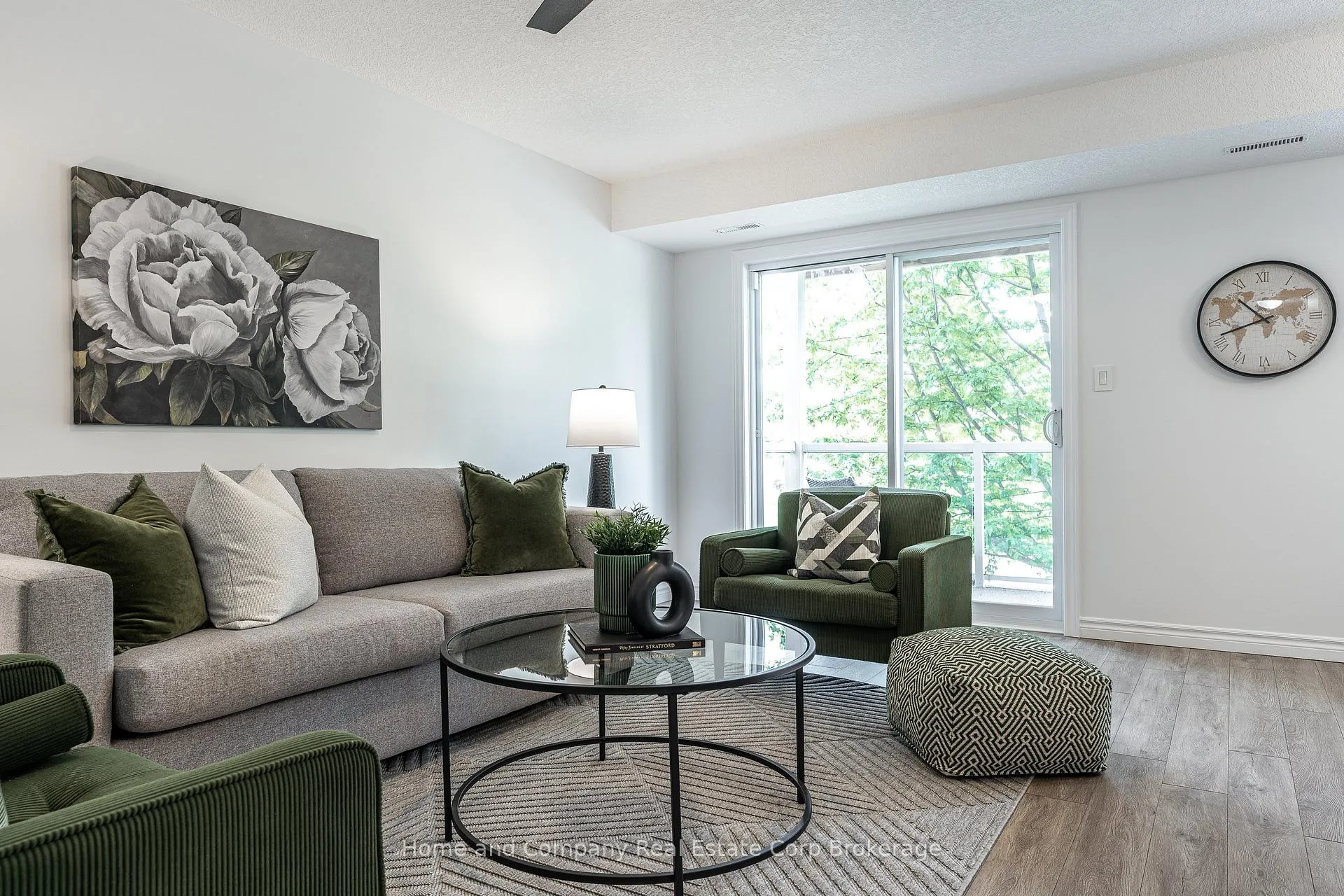 Photo 3 of Unit 4, 148 Borden Street, Stratford — HOMEH
