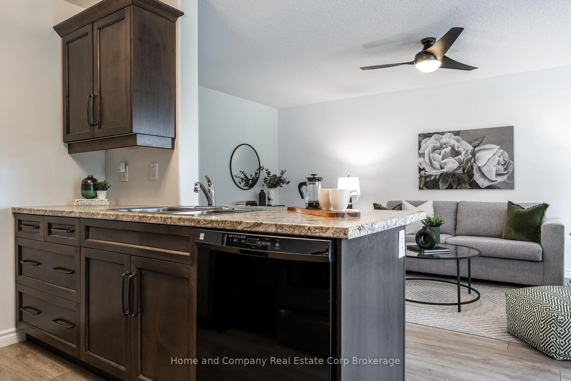 Photo 14 of Unit 4, 148 Borden Street, Stratford — HOMEH