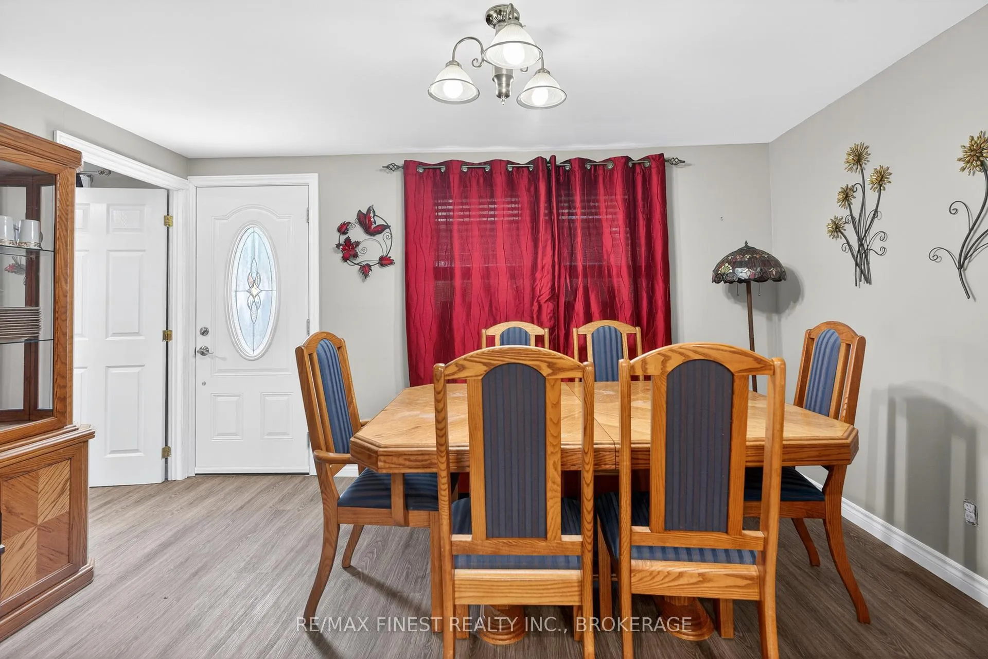 Photo 14 of 611 Alfred Street, Kingston, East of Sir John A. Blvd — HOMEH