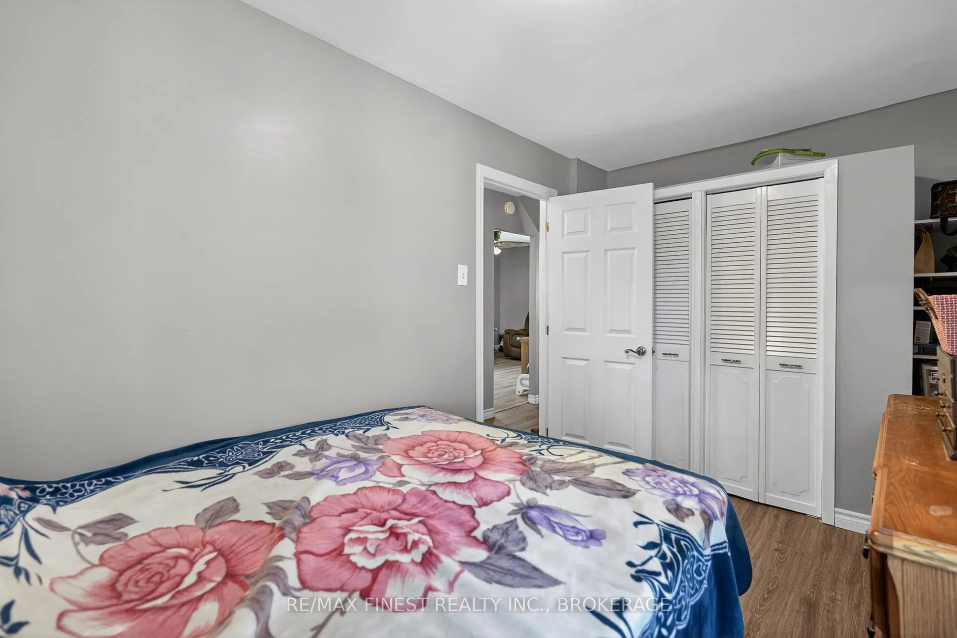 Photo 23 of 611 Alfred Street, Kingston, East of Sir John A. Blvd — HOMEH