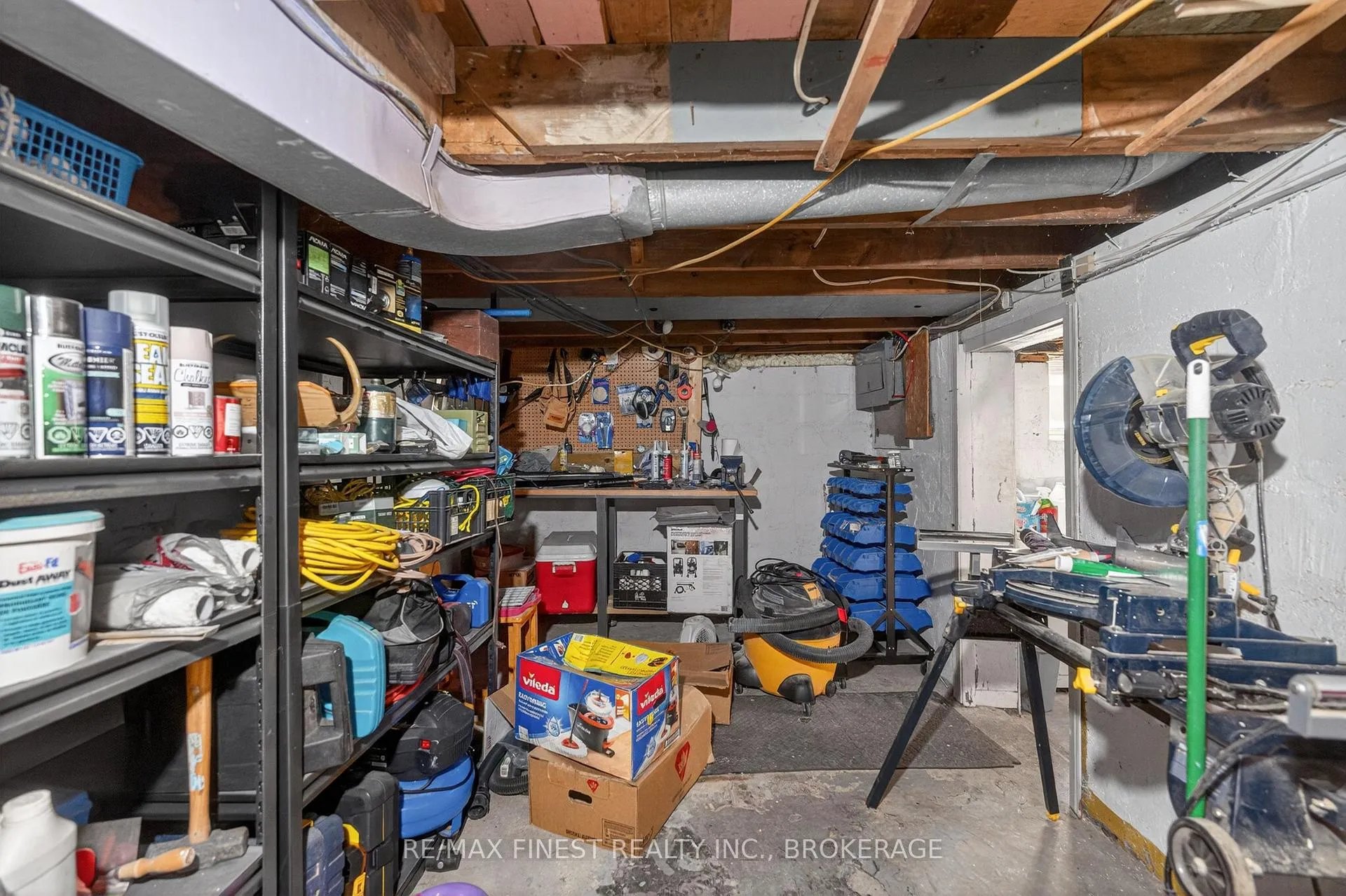 Photo 37 of 611 Alfred Street, Kingston, East of Sir John A. Blvd — HOMEH