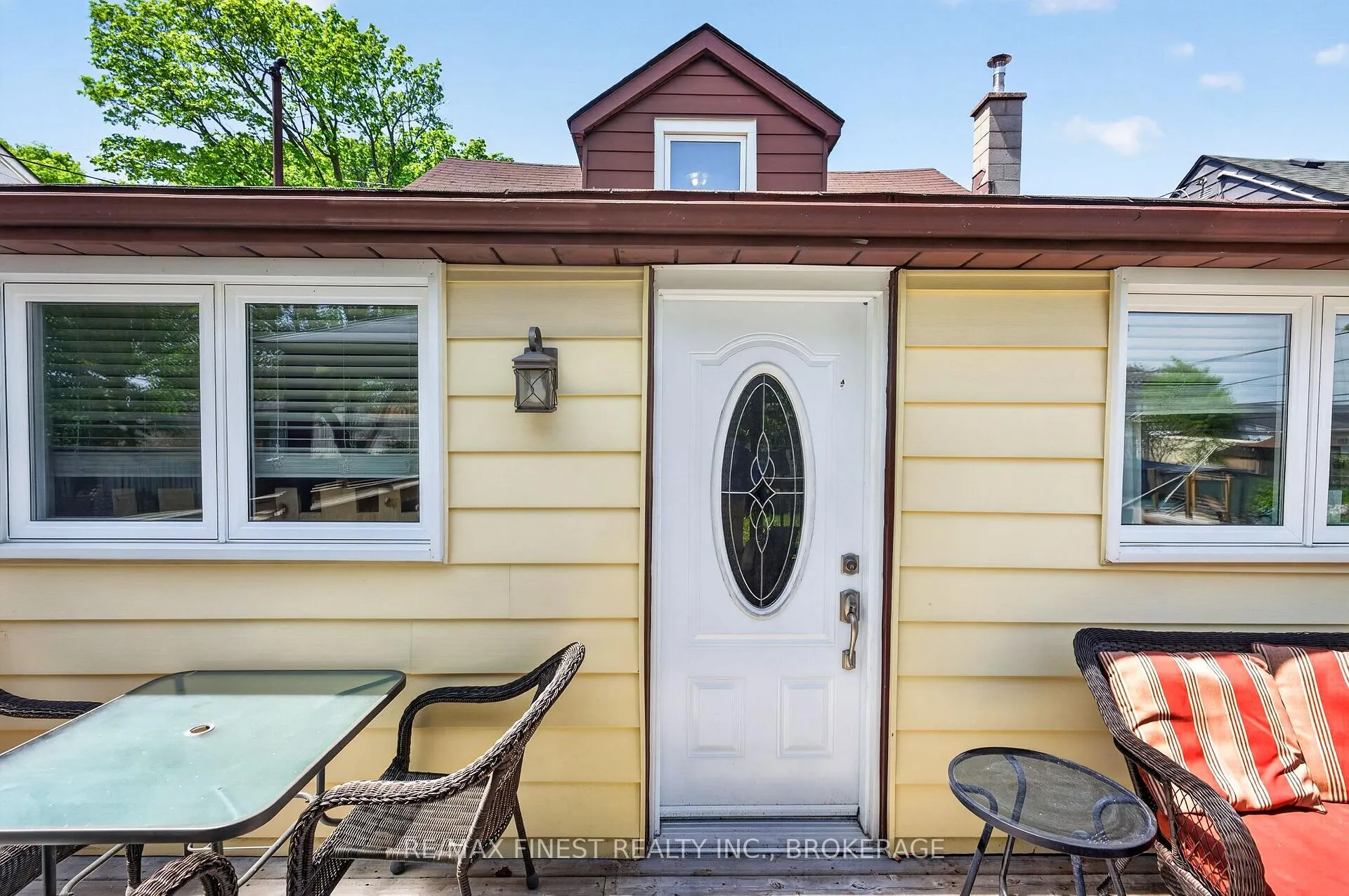 Photo 39 of 611 Alfred Street, Kingston, East of Sir John A. Blvd — HOMEH
