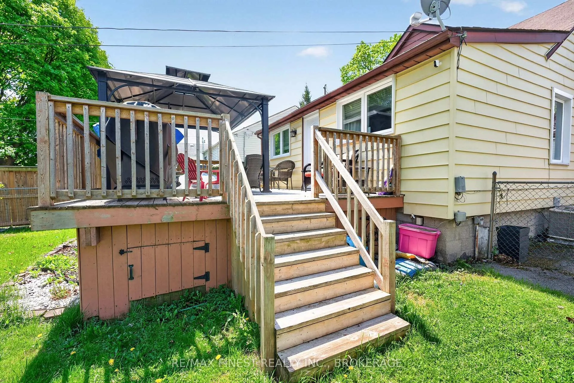 Photo 45 of 611 Alfred Street, Kingston, East of Sir John A. Blvd — HOMEH