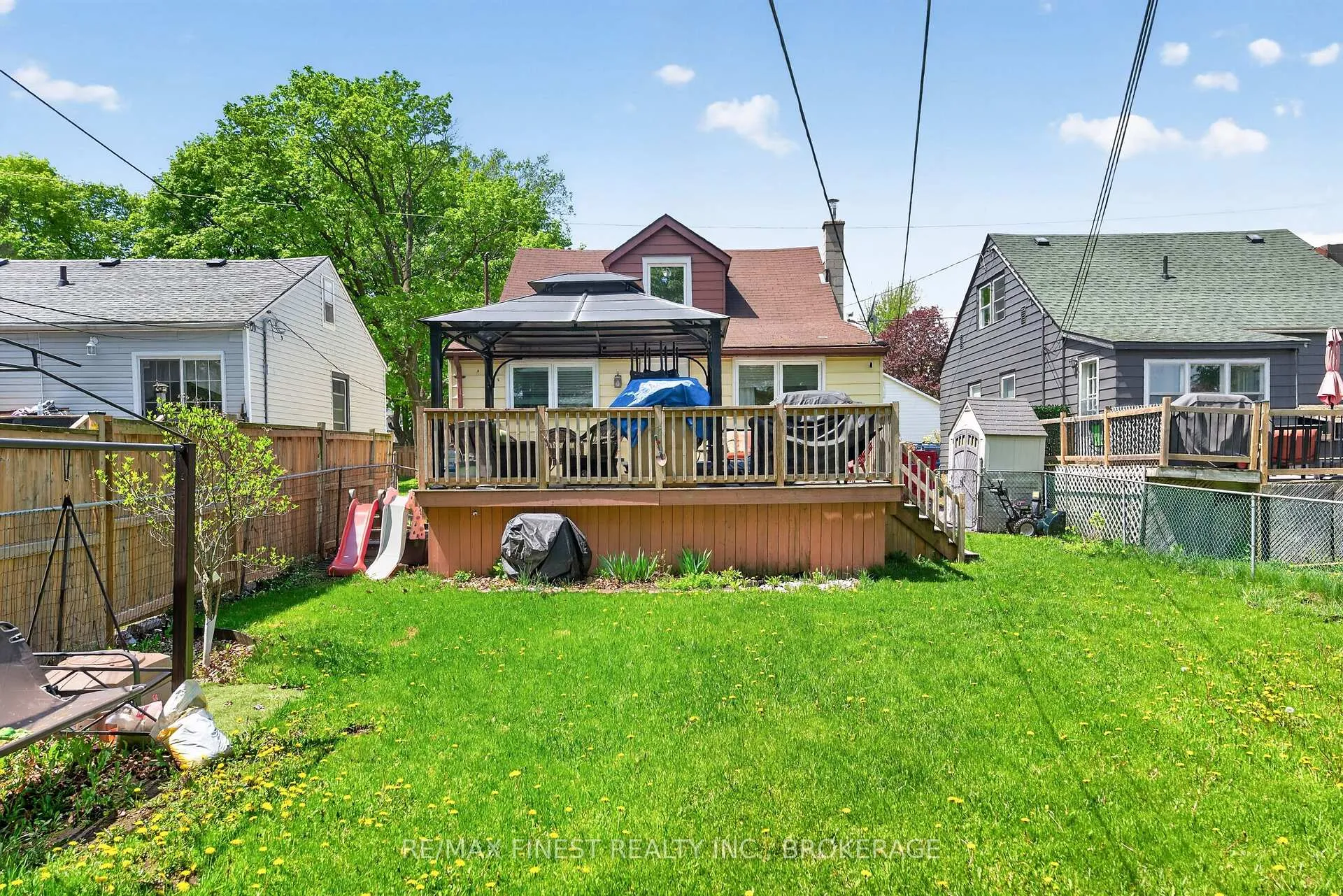 Photo 47 of 611 Alfred Street, Kingston, East of Sir John A. Blvd — HOMEH
