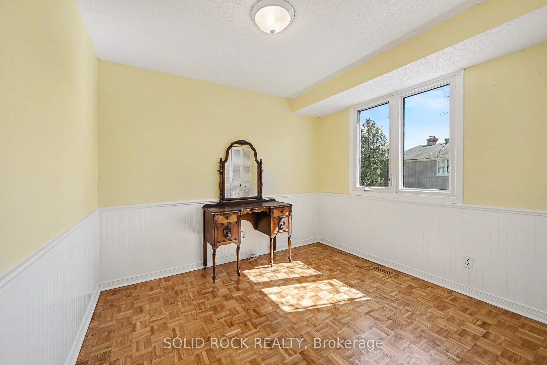 Photo 22 of 29 Jackson Court, Ottawa, Kanata - Beaverbrook — HOMEH