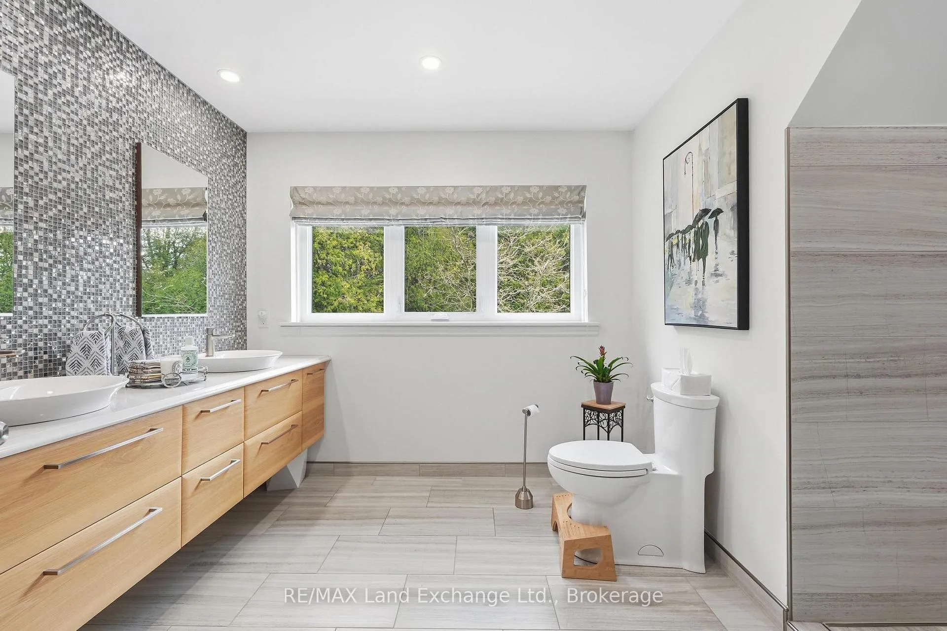 Photo 32 of 595 Bruce 23 Road, Kincardine — HOMEH