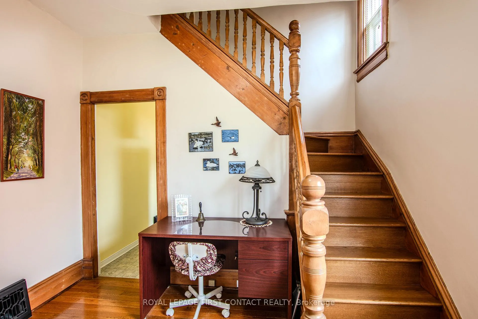 Photo 16 of 14 Frederick Street, Barrie, Sanford — HOMEH