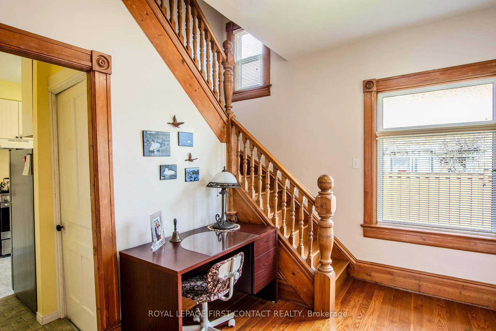 Photo 17 of 14 Frederick Street, Barrie, Sanford — HOMEH
