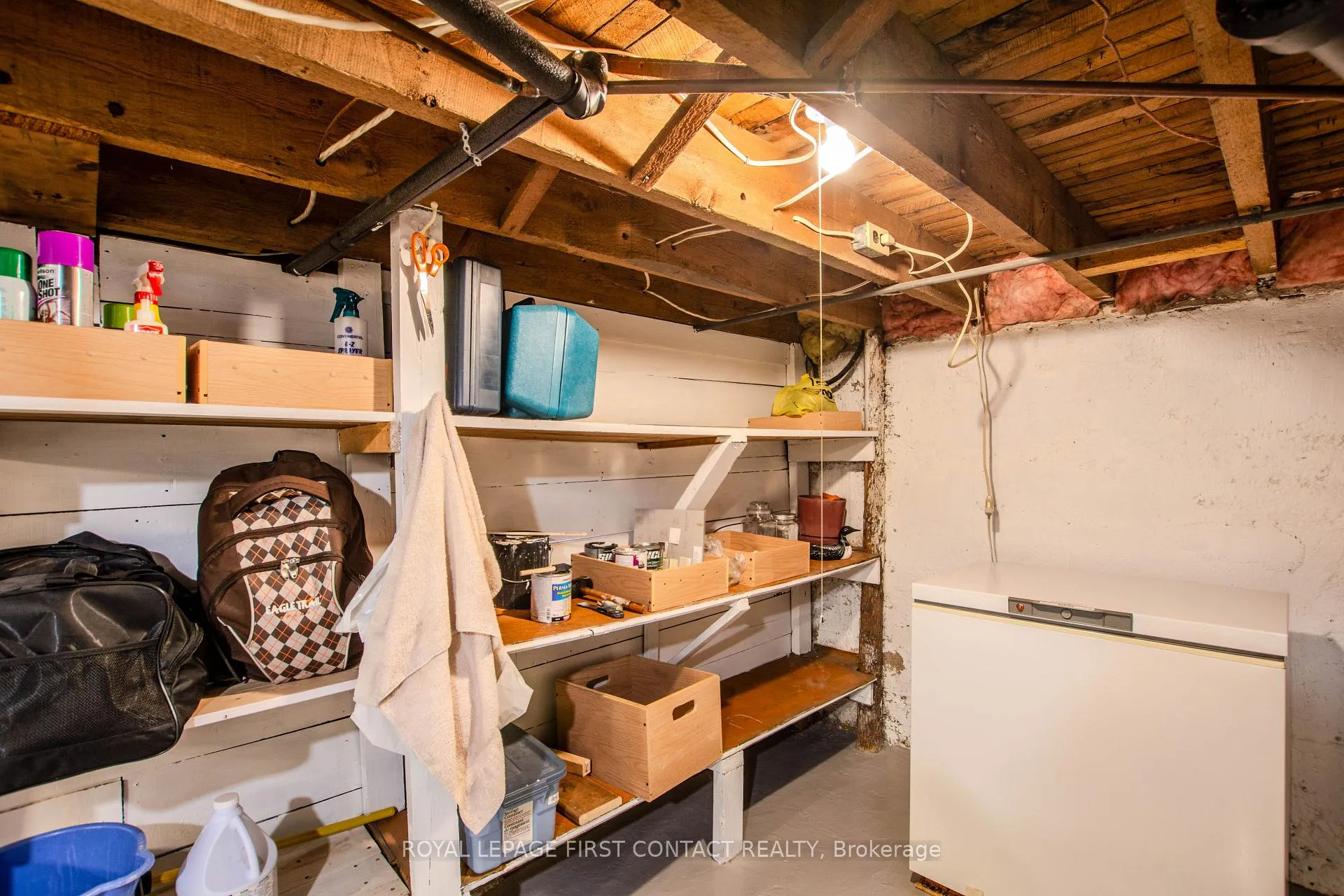 Photo 33 of 14 Frederick Street, Barrie, Sanford — HOMEH