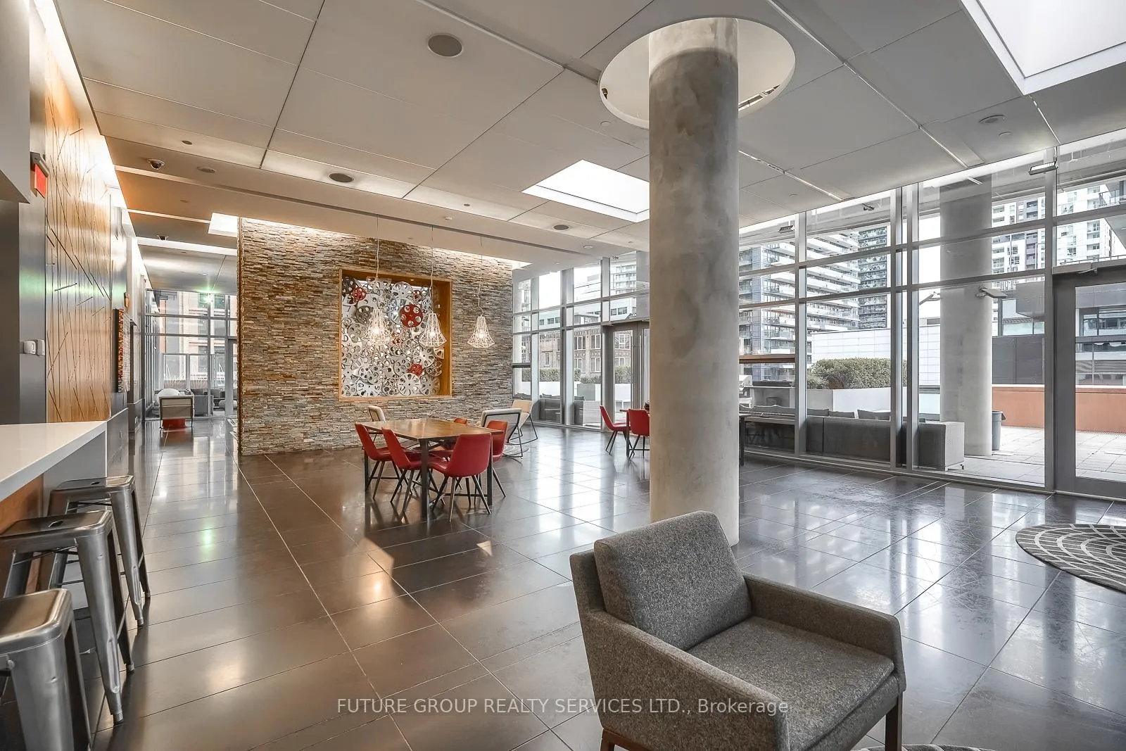 Photo 11 of Unit 3412, 21 Widmer Street, Toronto, Waterfront Communities — HOMEH