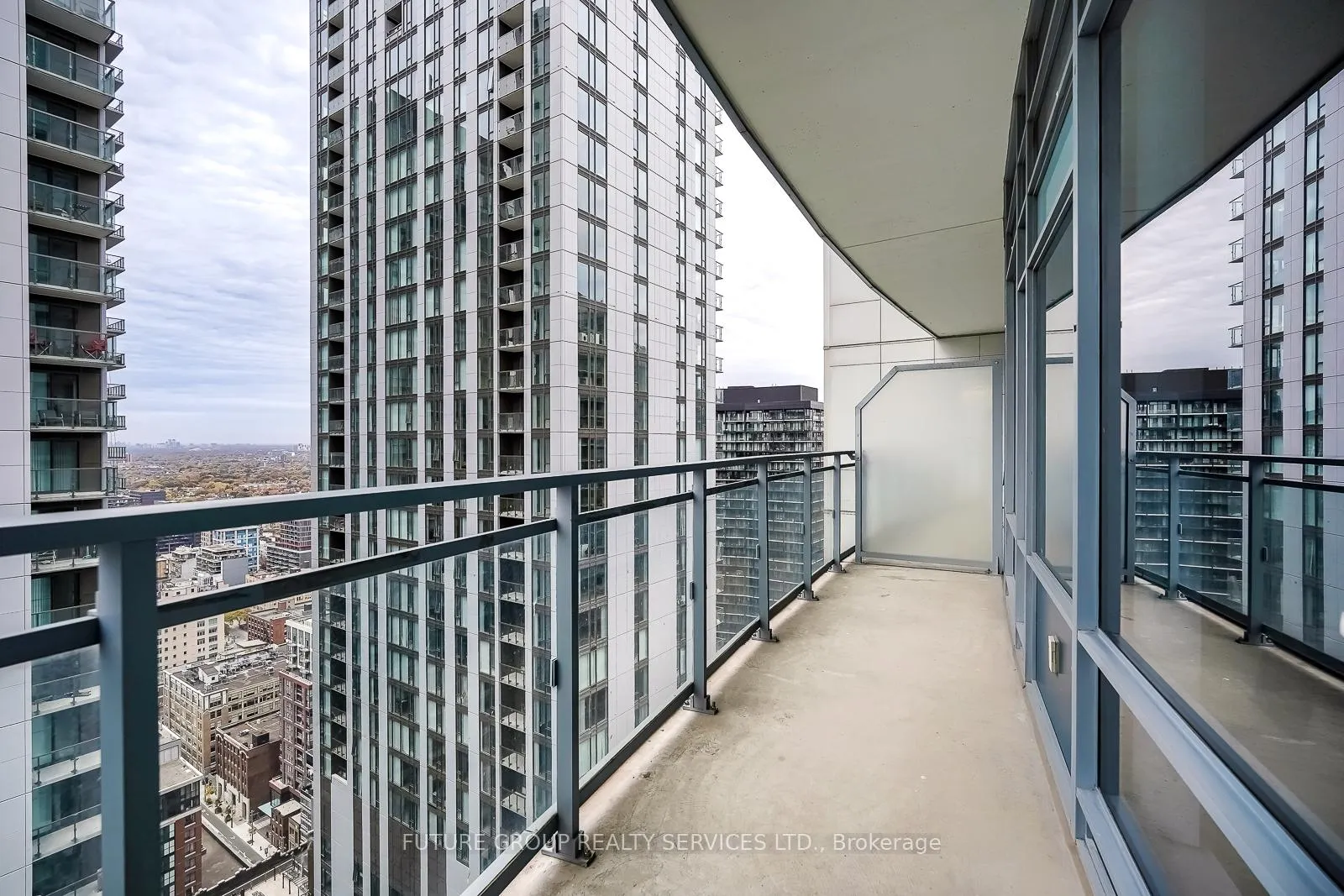 Photo 34 of Unit 3412, 21 Widmer Street, Toronto, Waterfront Communities — HOMEH