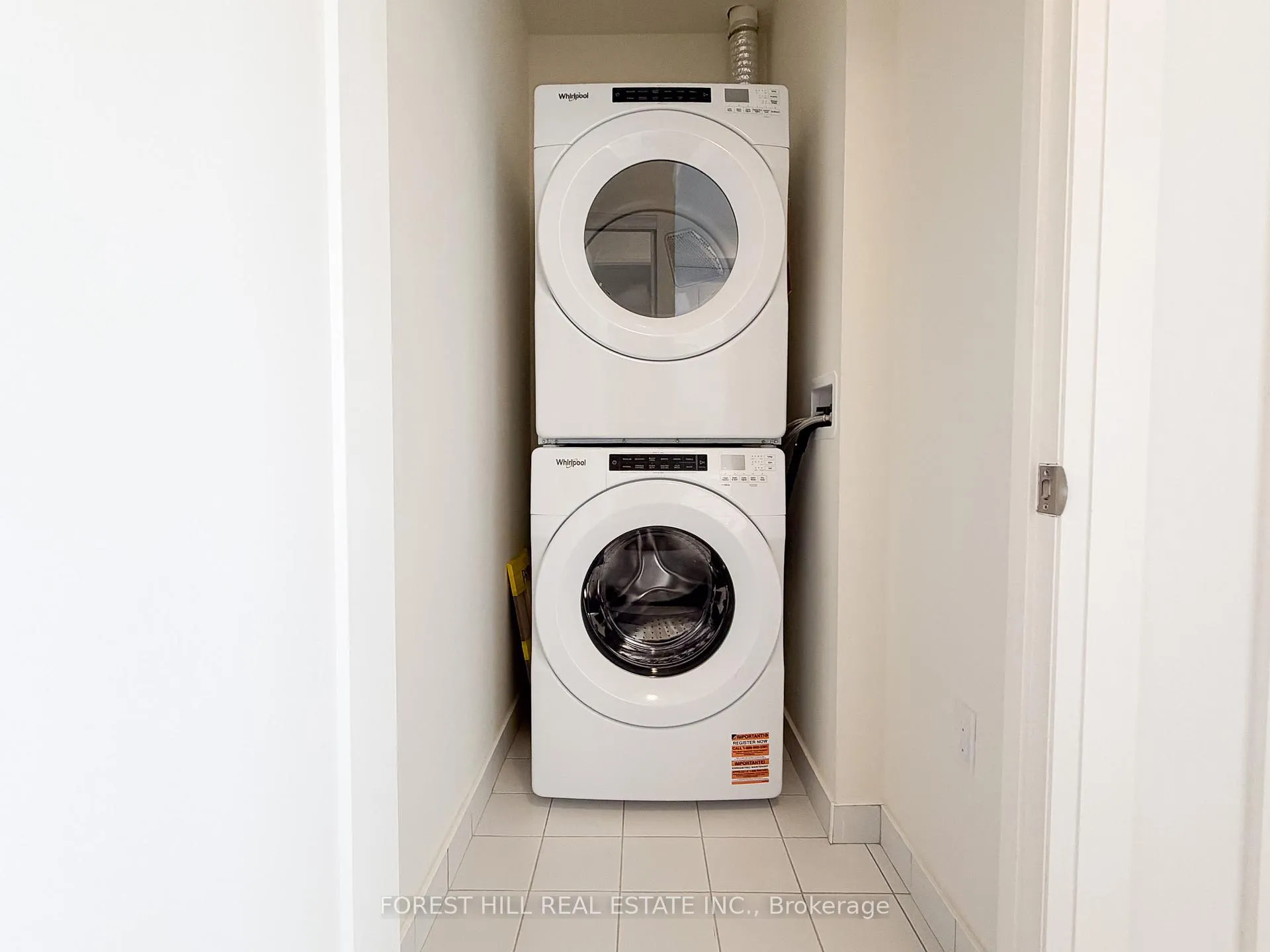 Photo 2 of Unit PH104, 27 Korda Gate, Vaughan, Vellore Village — HOMEH