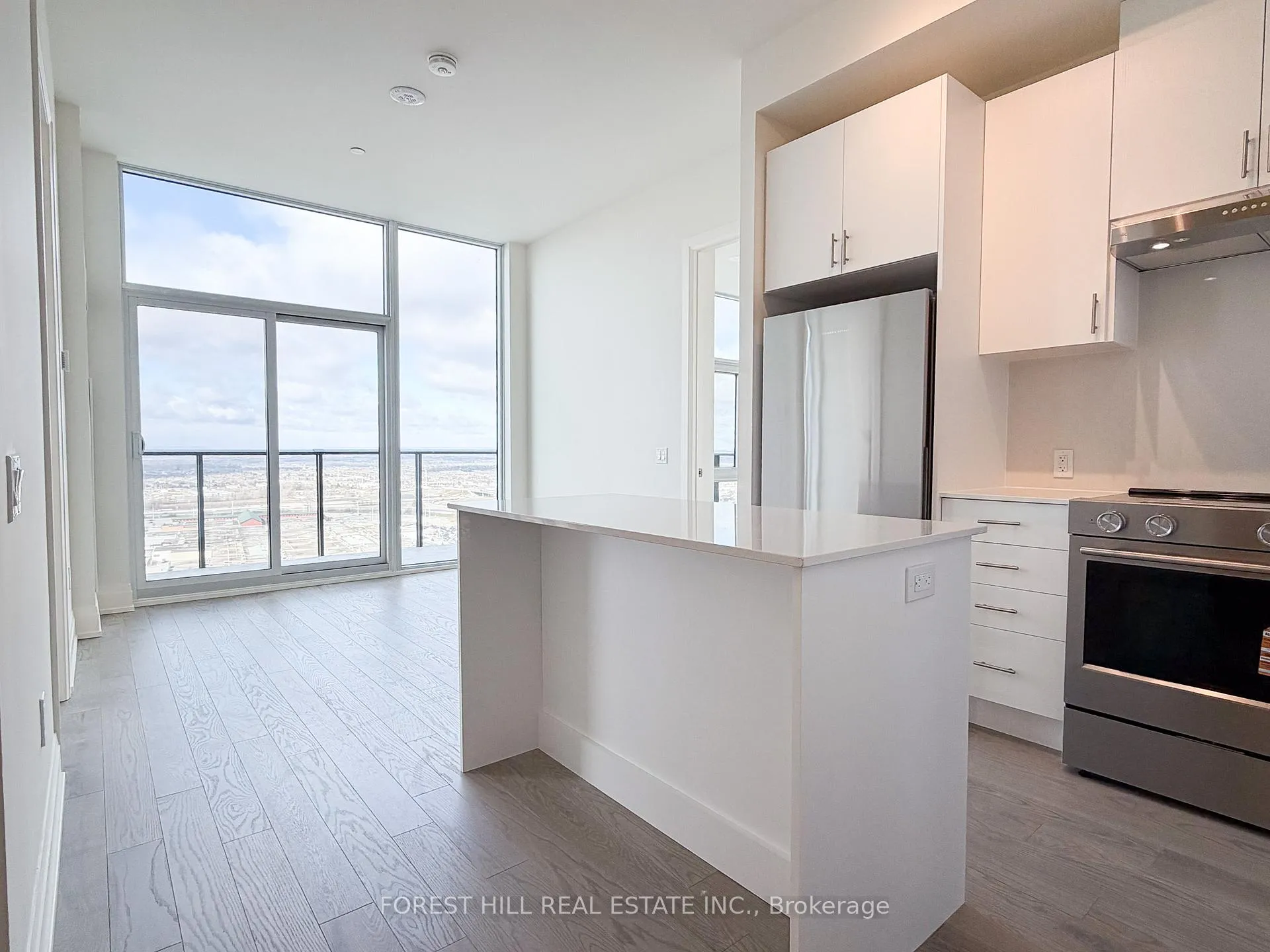 Photo 5 of Unit PH104, 27 Korda Gate, Vaughan, Vellore Village — HOMEH