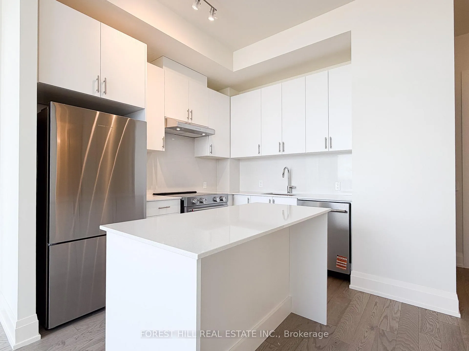 Photo 8 of Unit PH104, 27 Korda Gate, Vaughan, Vellore Village — HOMEH