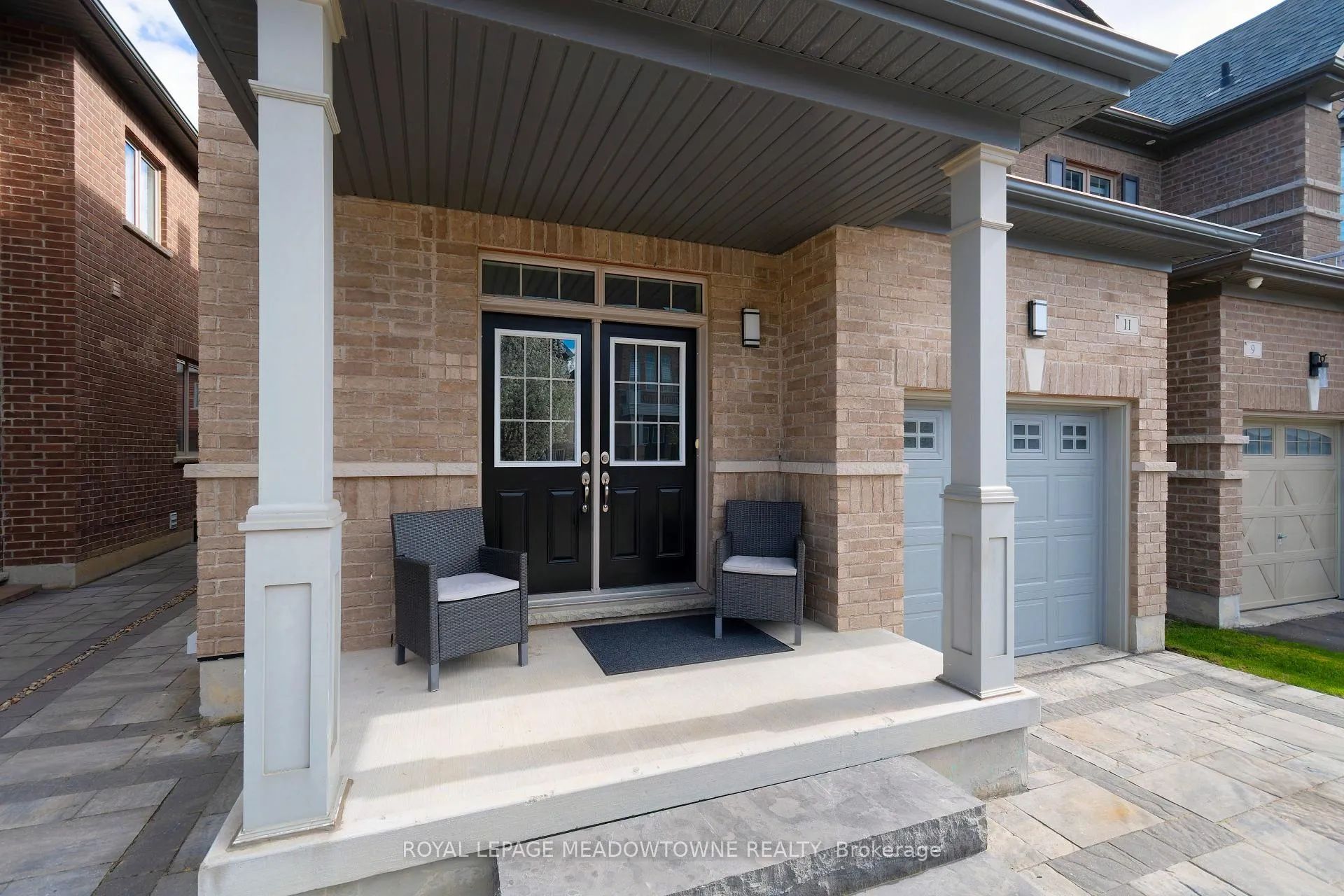Photo 4 of 11 Cranbrook Crescent, Vaughan, Kleinburg — HOMEH