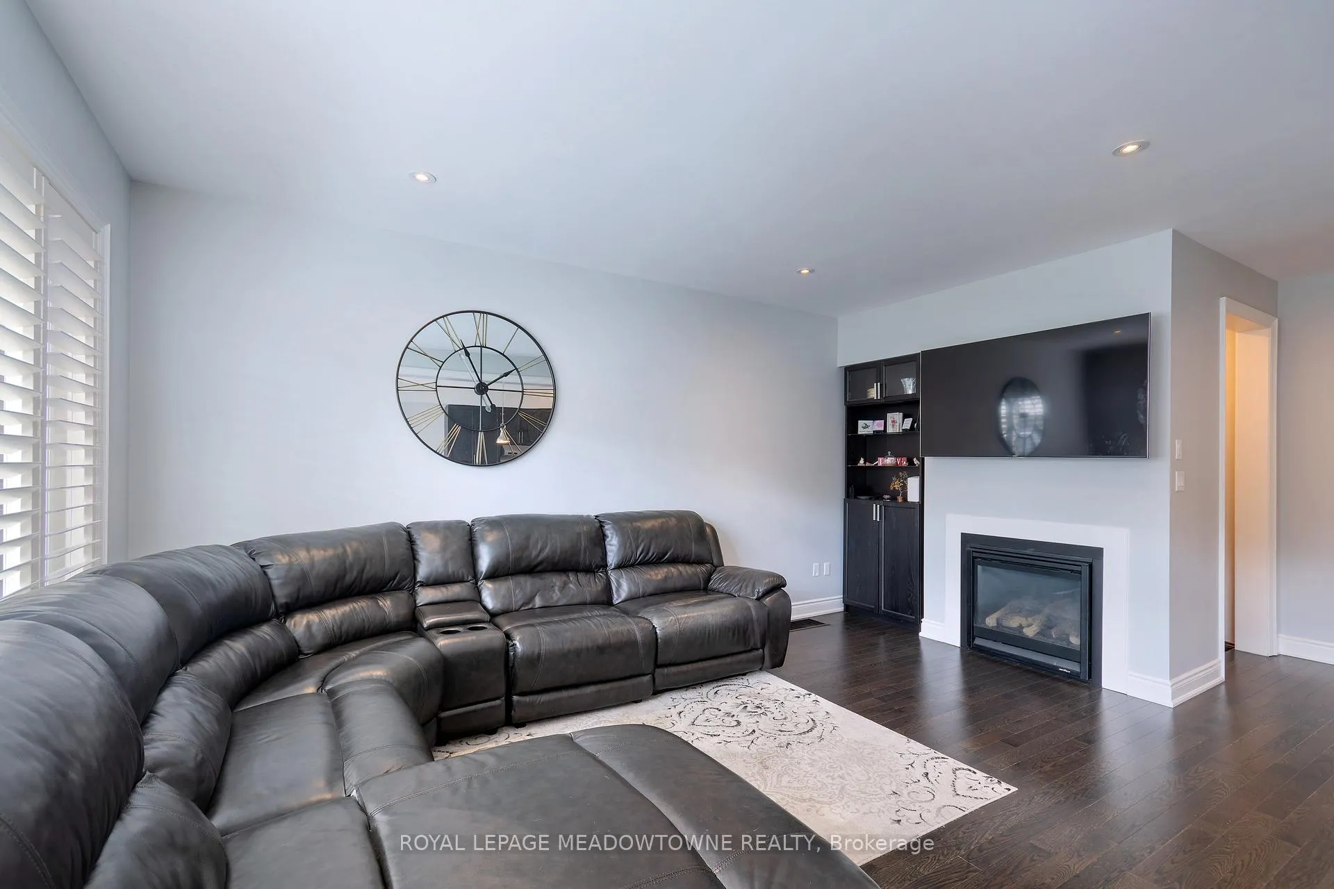 Photo 10 of 11 Cranbrook Crescent, Vaughan, Kleinburg — HOMEH