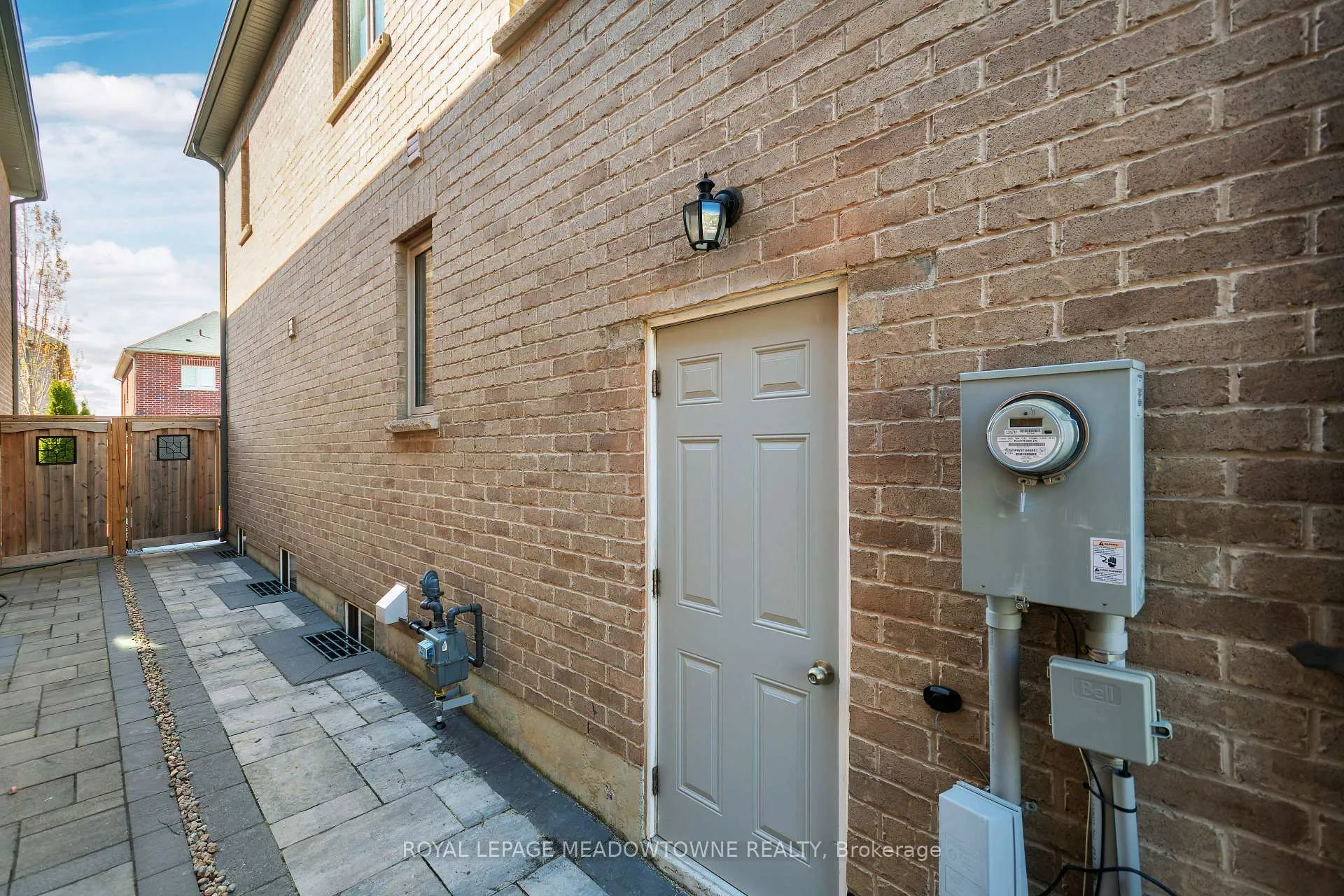 Photo 27 of 11 Cranbrook Crescent, Vaughan, Kleinburg — HOMEH