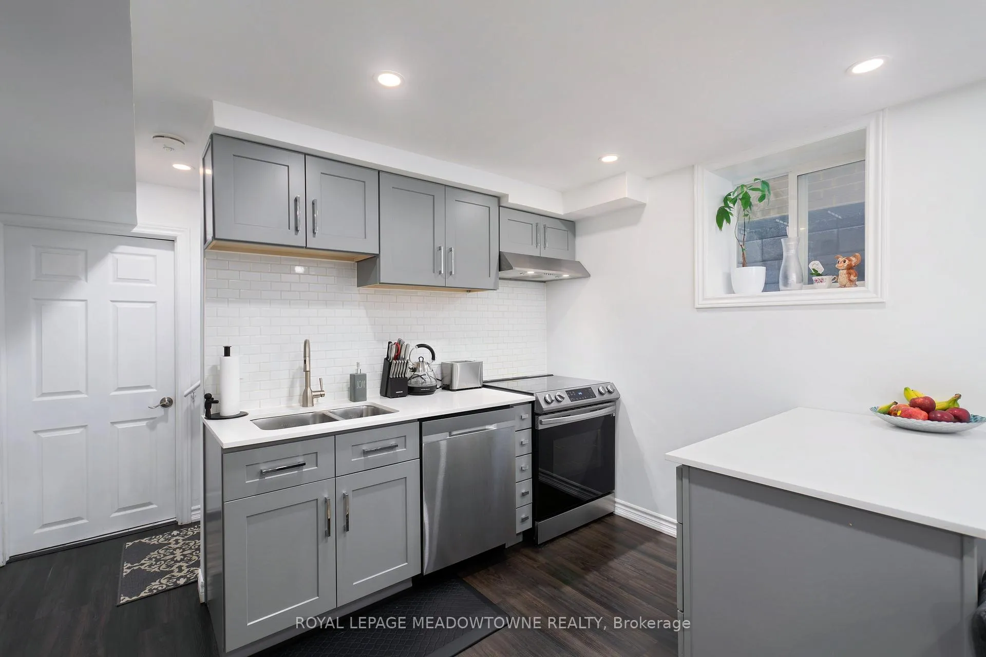 Photo 31 of 11 Cranbrook Crescent, Vaughan, Kleinburg — HOMEH