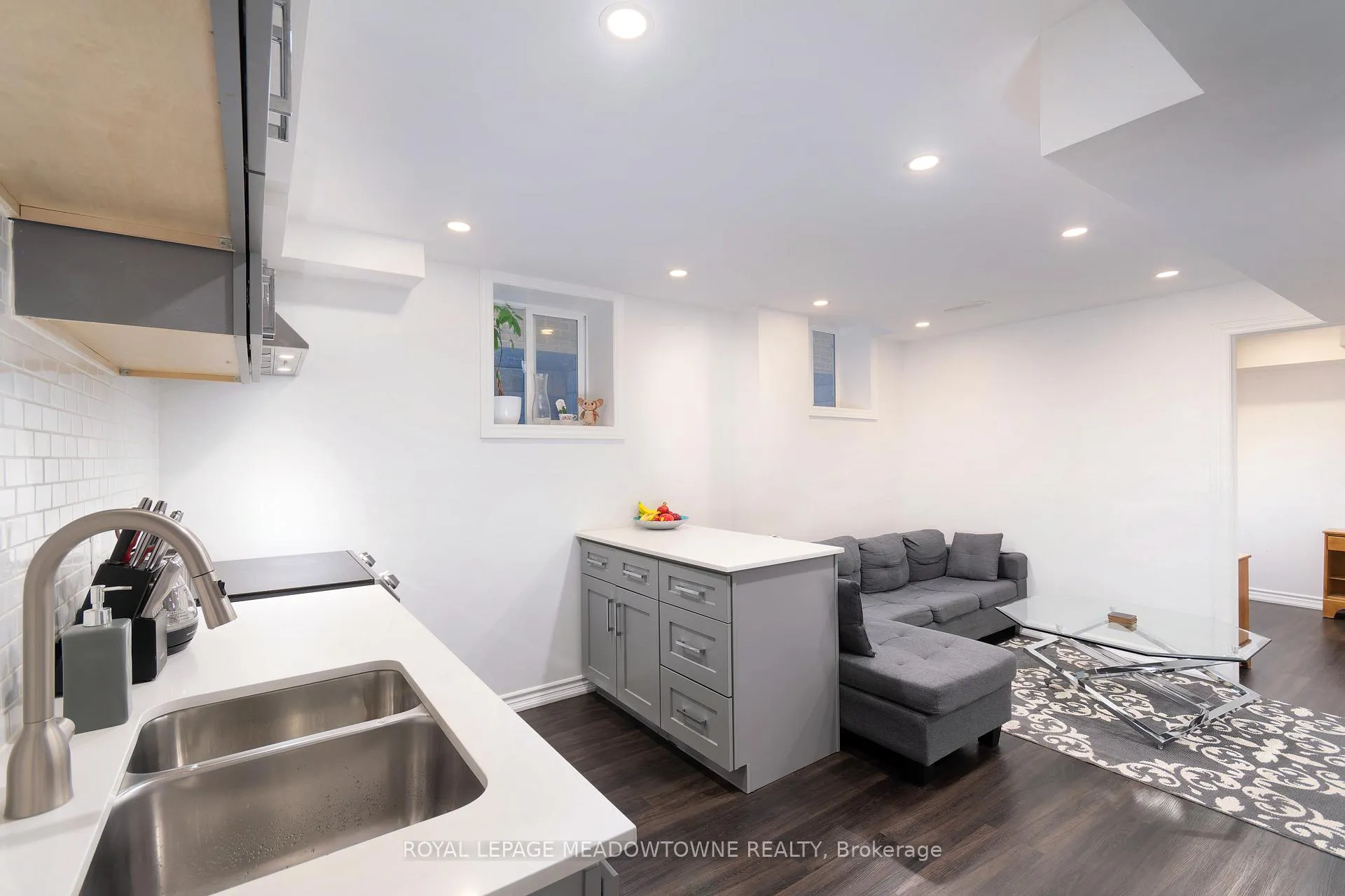 Photo 32 of 11 Cranbrook Crescent, Vaughan, Kleinburg — HOMEH