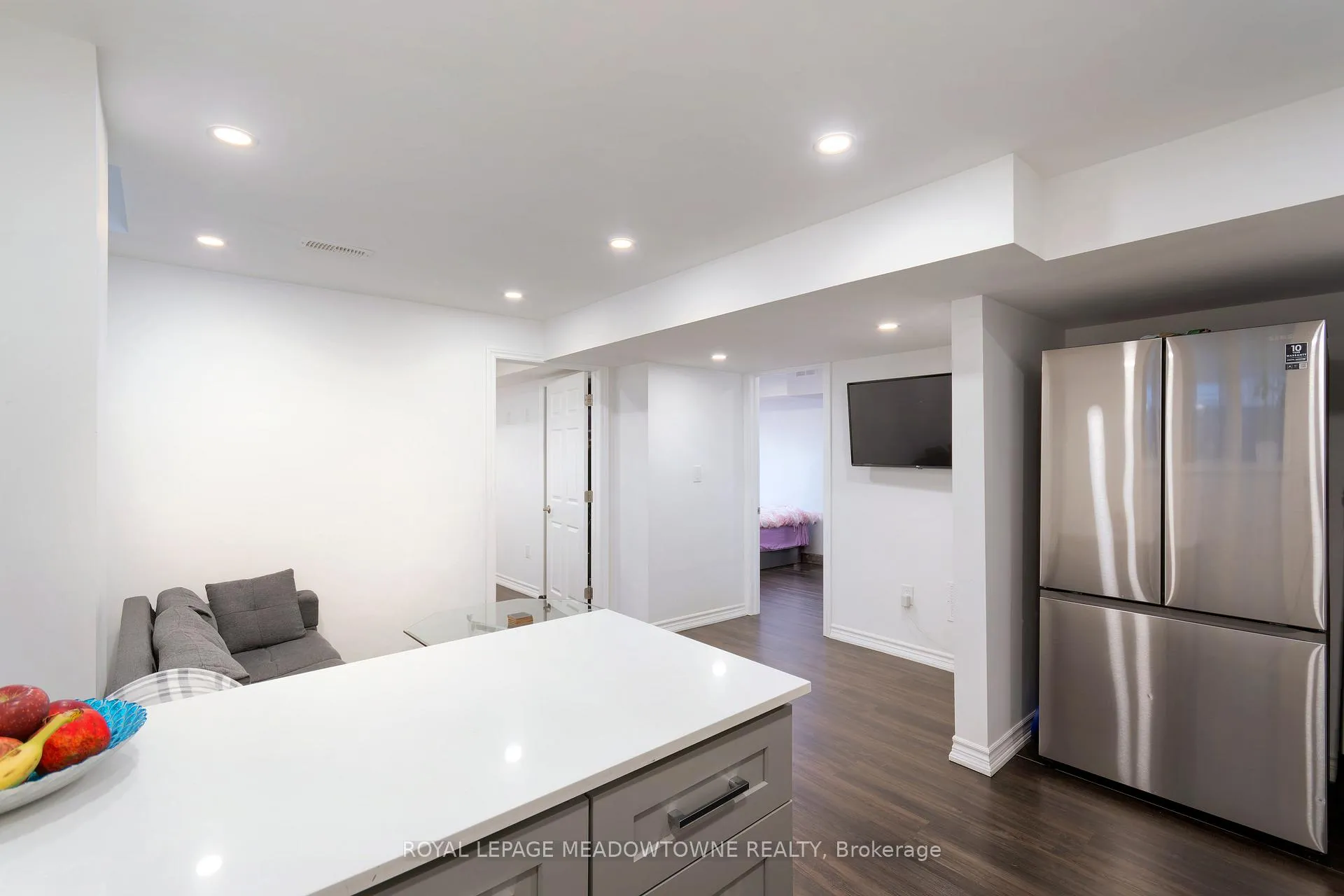 Photo 33 of 11 Cranbrook Crescent, Vaughan, Kleinburg — HOMEH