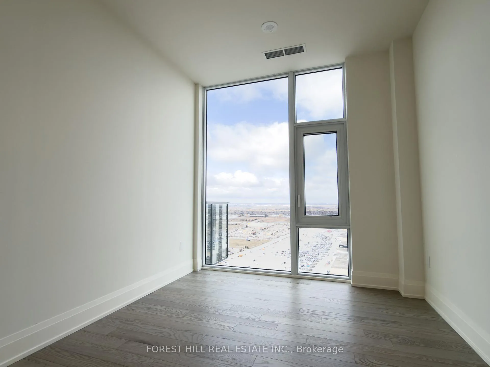 Photo 8 of Unit PH106, 27 Korda Gate, Vaughan, Vellore Village — HOMEH