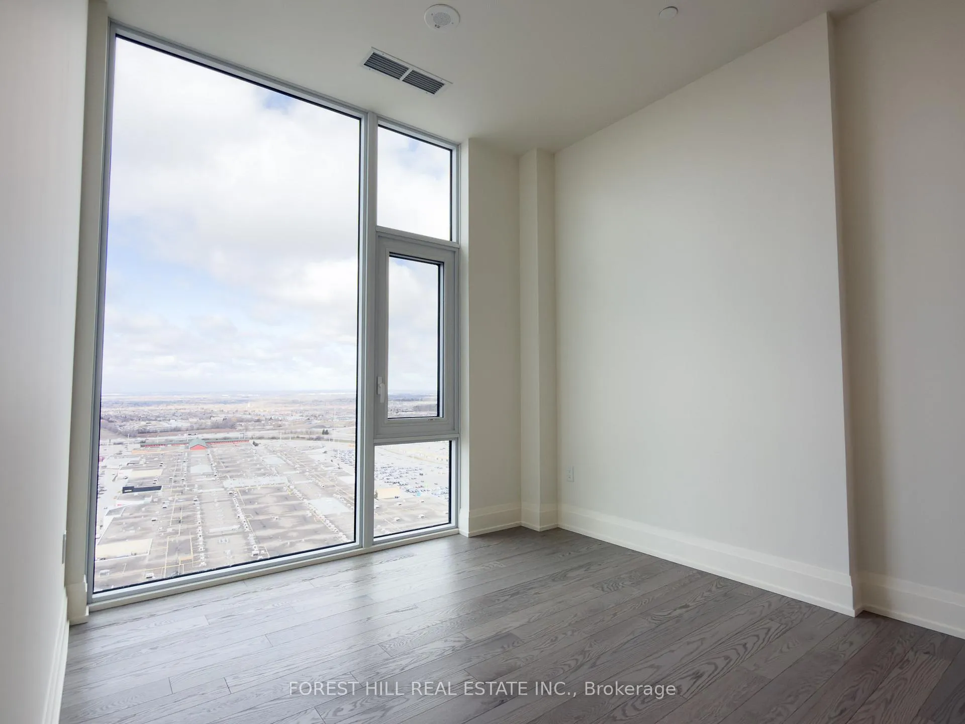 Photo 12 of Unit PH106, 27 Korda Gate, Vaughan, Vellore Village — HOMEH
