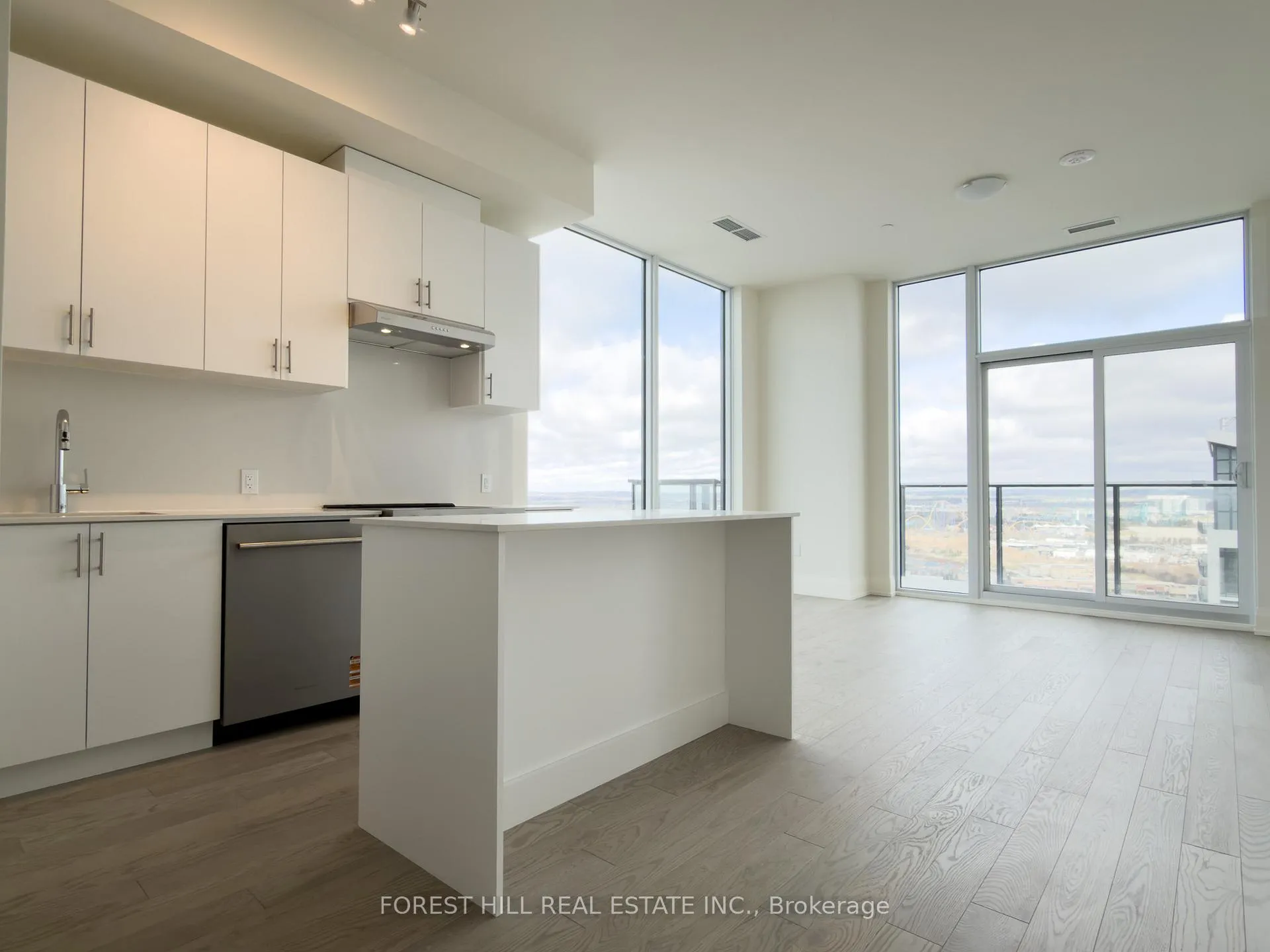 Photo 13 of Unit PH106, 27 Korda Gate, Vaughan, Vellore Village — HOMEH