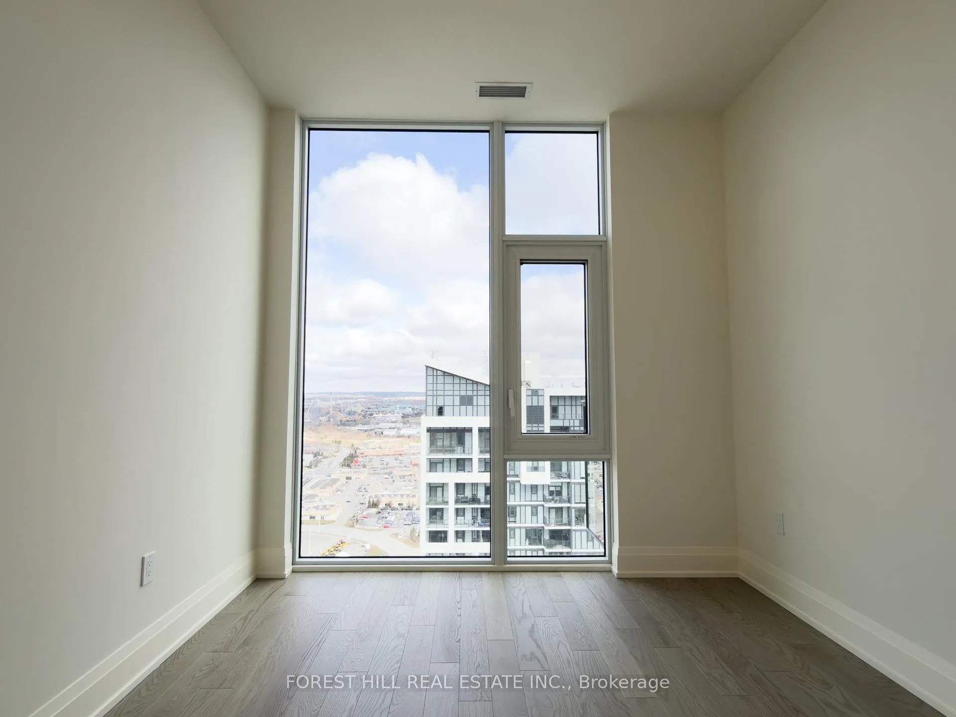 Photo 22 of Unit PH106, 27 Korda Gate, Vaughan, Vellore Village — HOMEH