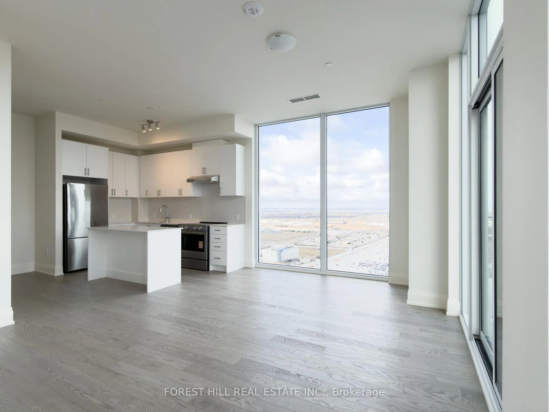 Photo 28 of Unit PH106, 27 Korda Gate, Vaughan, Vellore Village — HOMEH