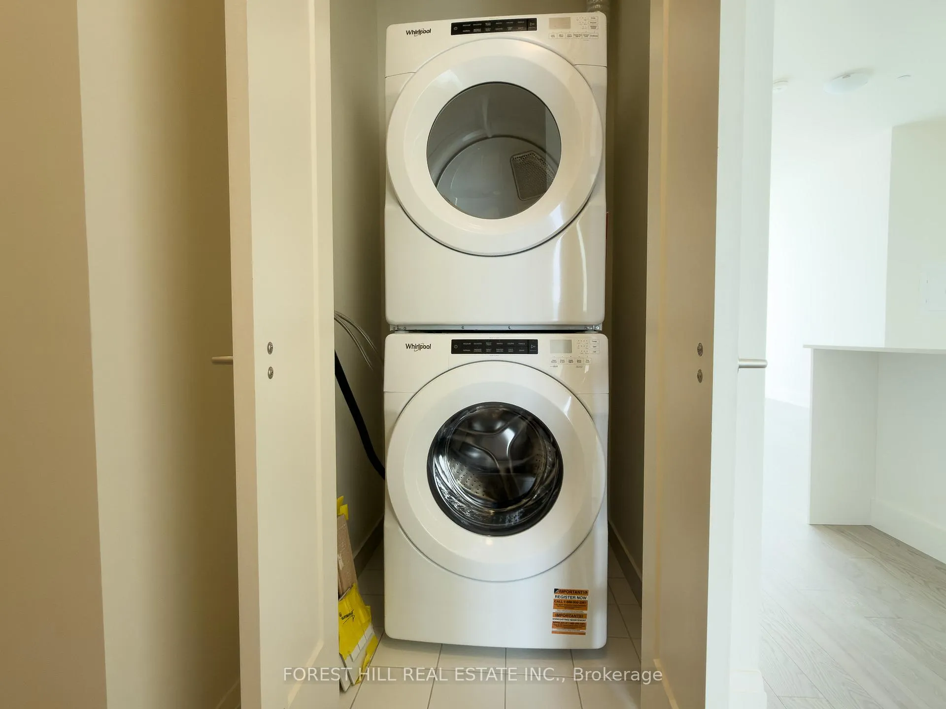 Photo 3 of Unit PH108, 27 Korda Gate, Vaughan, Vellore Village — HOMEH