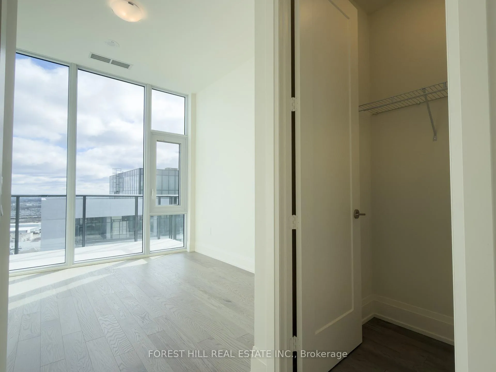 Photo 13 of Unit PH108, 27 Korda Gate, Vaughan, Vellore Village — HOMEH