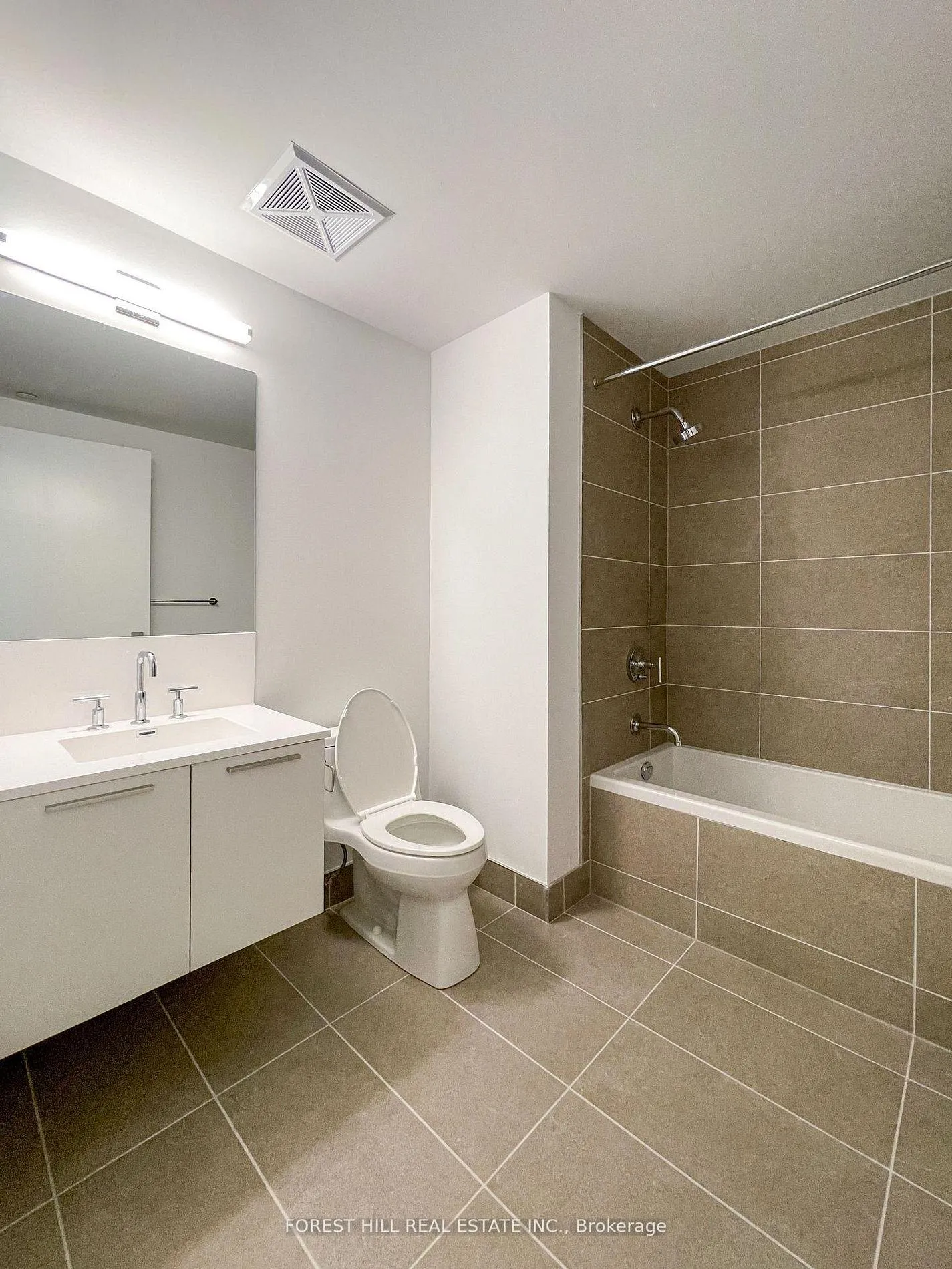 Photo 10 of Unit 3709, 3 Gloucester Street, Toronto, Church-Yonge Corridor — HOMEH