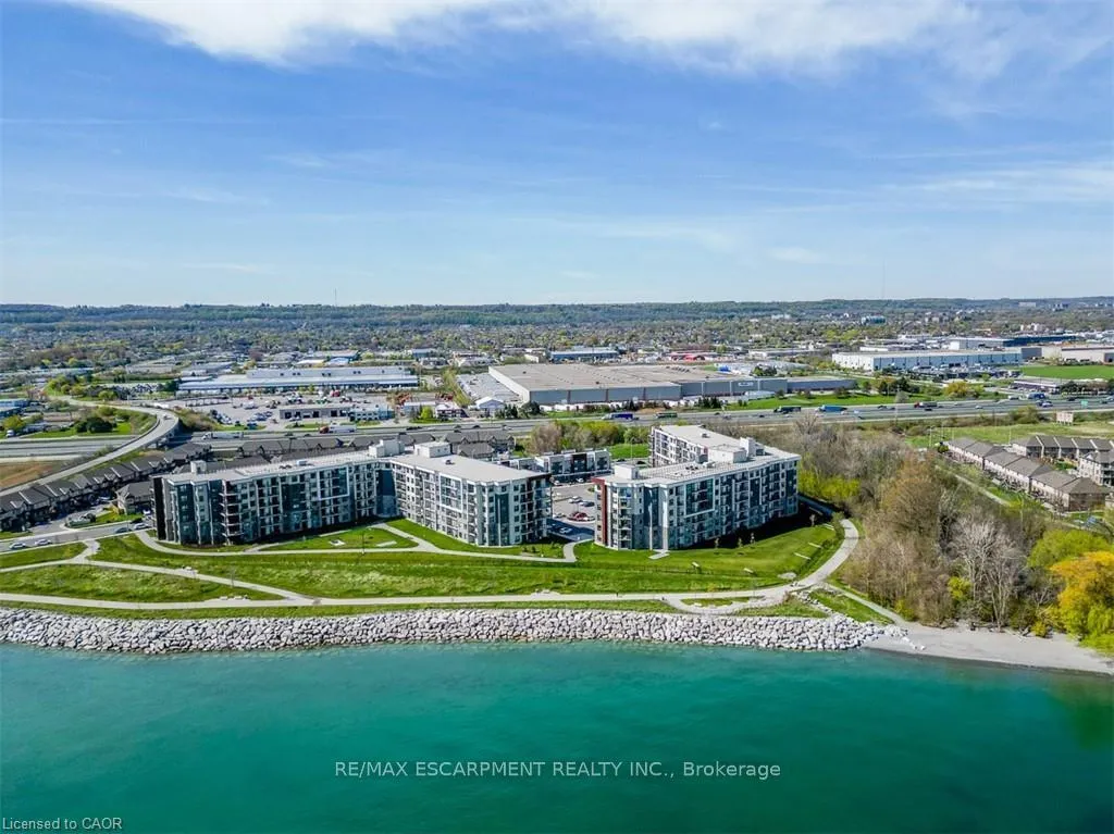 Photo 2 of Unit 102, 125 Shoreview Place, Hamilton, Lakeshore — HOMEH