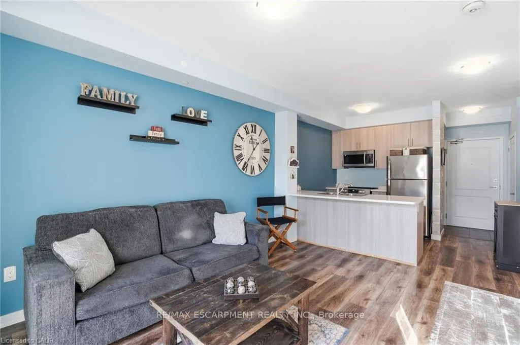 Photo 15 of Unit 102, 125 Shoreview Place, Hamilton, Lakeshore — HOMEH