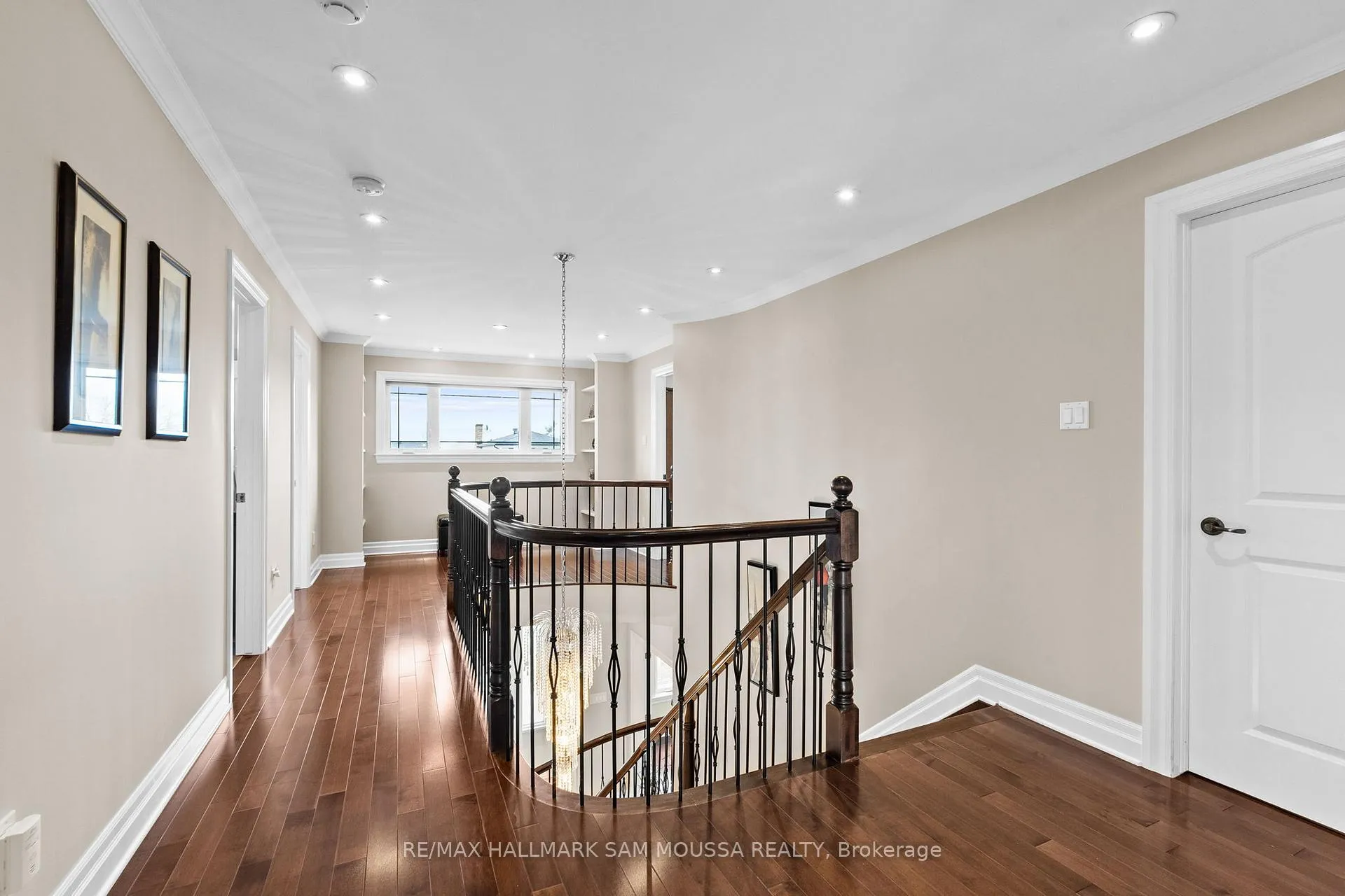 Photo 26 of 18 Wynford Avenue, Ottawa, Craig Henry/Woodvale — HOMEH
