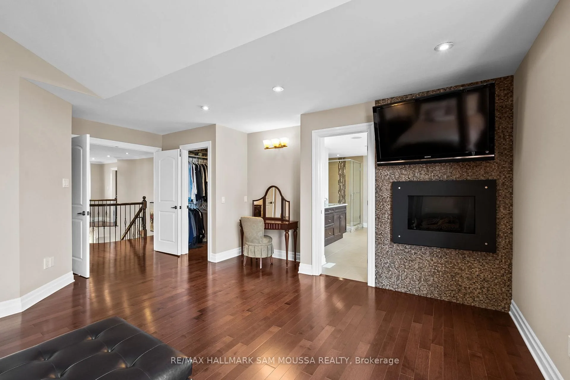 Photo 29 of 18 Wynford Avenue, Ottawa, Craig Henry/Woodvale — HOMEH