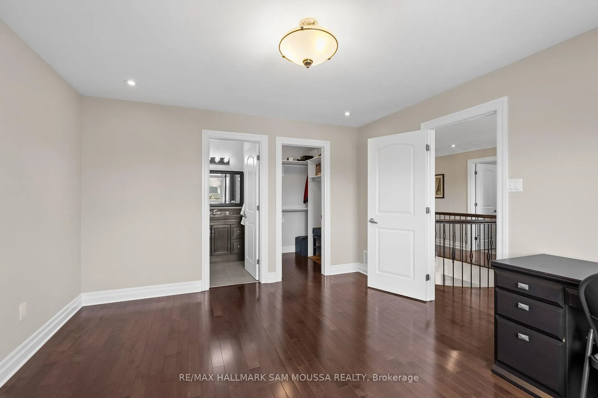 Photo 36 of 18 Wynford Avenue, Ottawa, Craig Henry/Woodvale — HOMEH