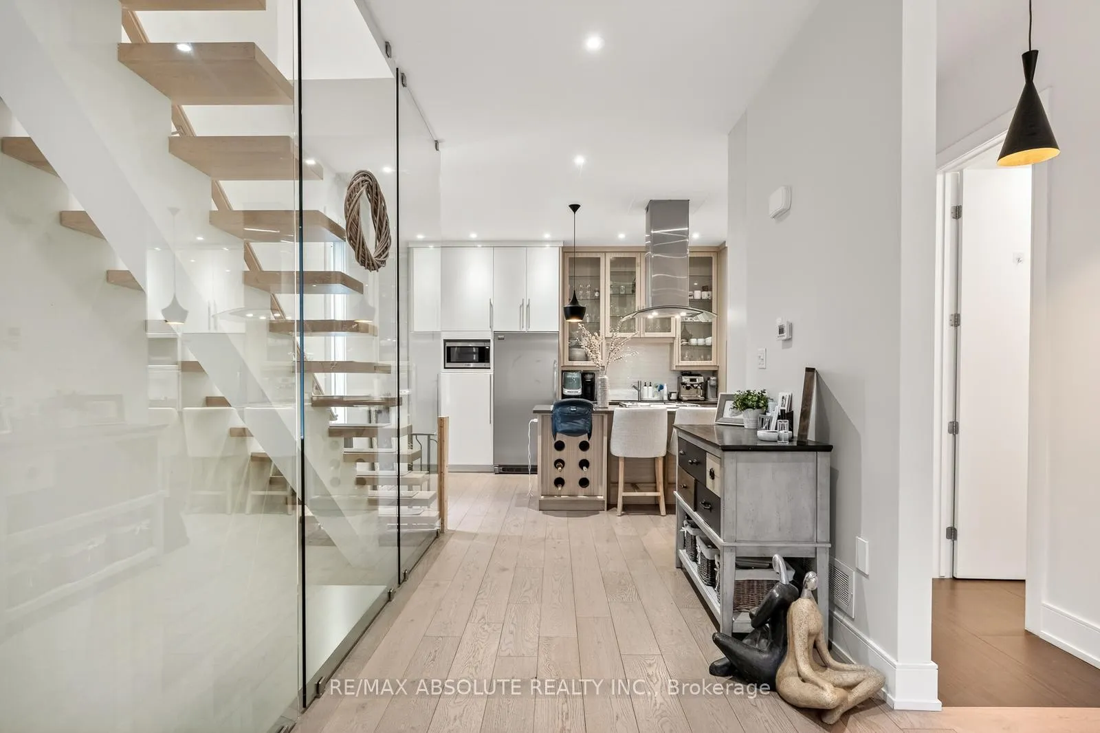 Photo 8 of 246 Westhaven Crescent, Ottawa, Westboro/Hampton Park — HOMEH