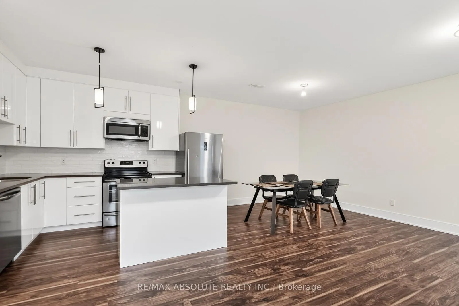 Photo 37 of 246 Westhaven Crescent, Ottawa, Westboro/Hampton Park — HOMEH