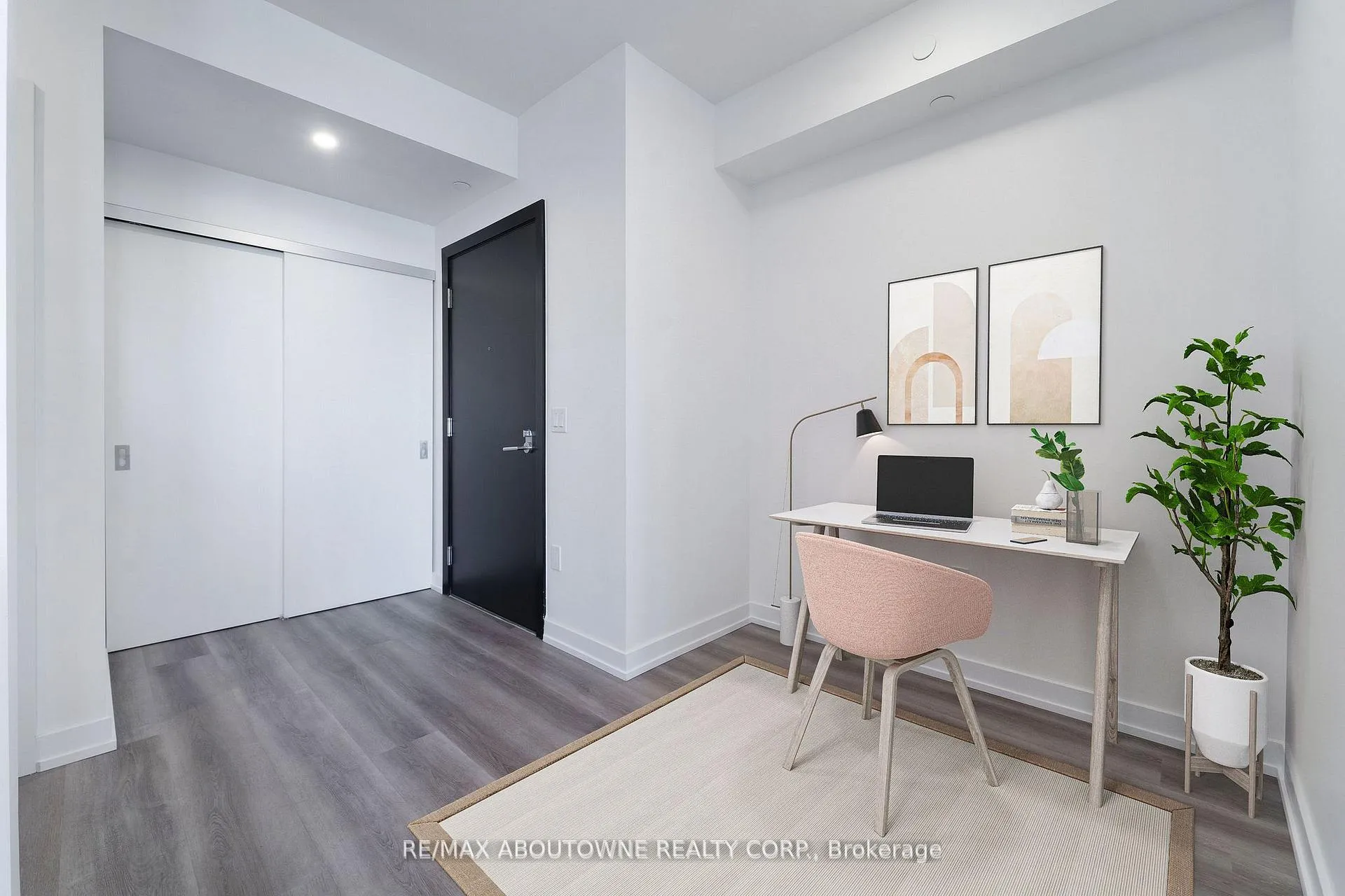 Photo 10 of Unit 1407, 5 Wellington Street S, Kitchener, Cherry Hill — HOMEH