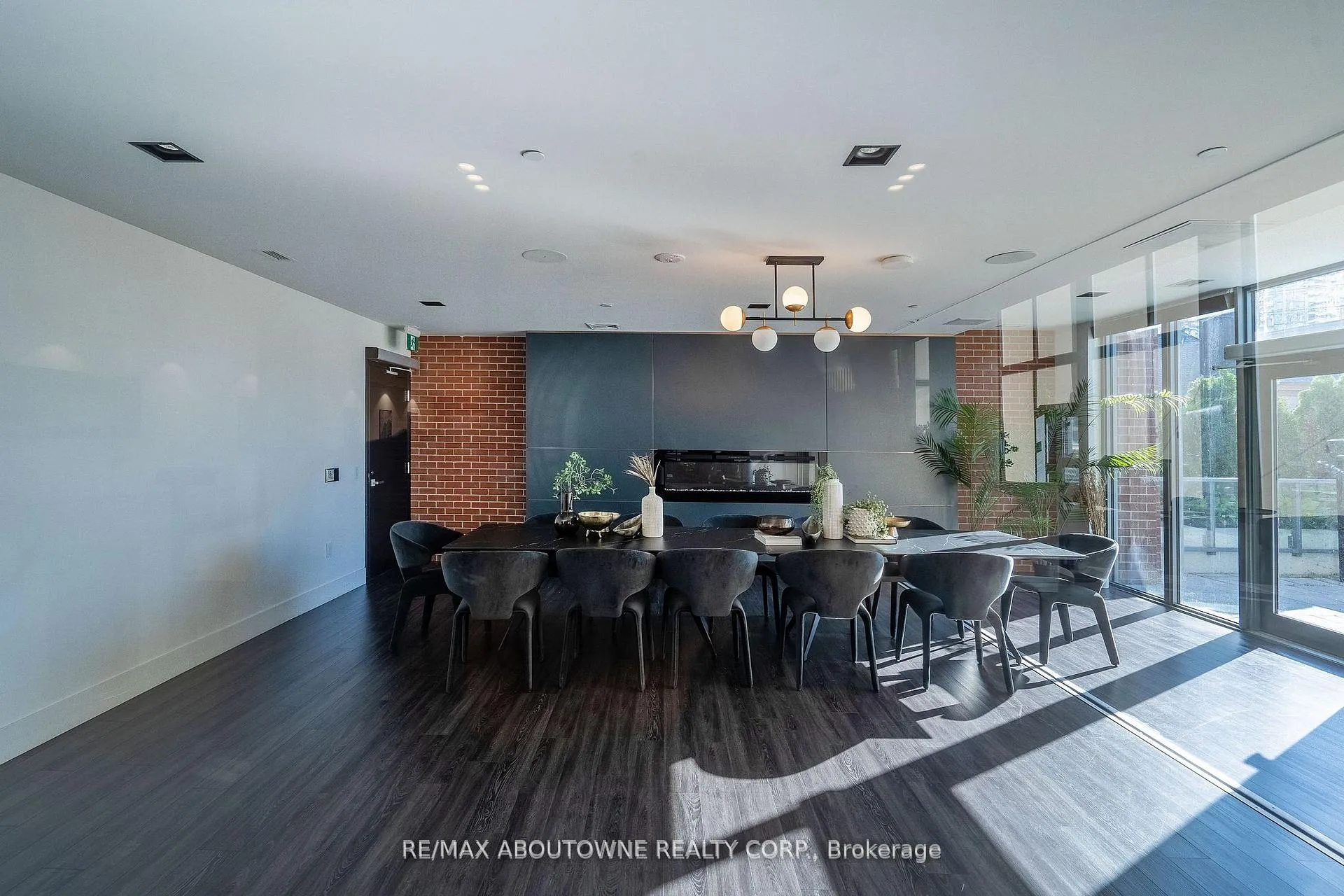 Photo 20 of Unit 1407, 5 Wellington Street S, Kitchener, Cherry Hill — HOMEH