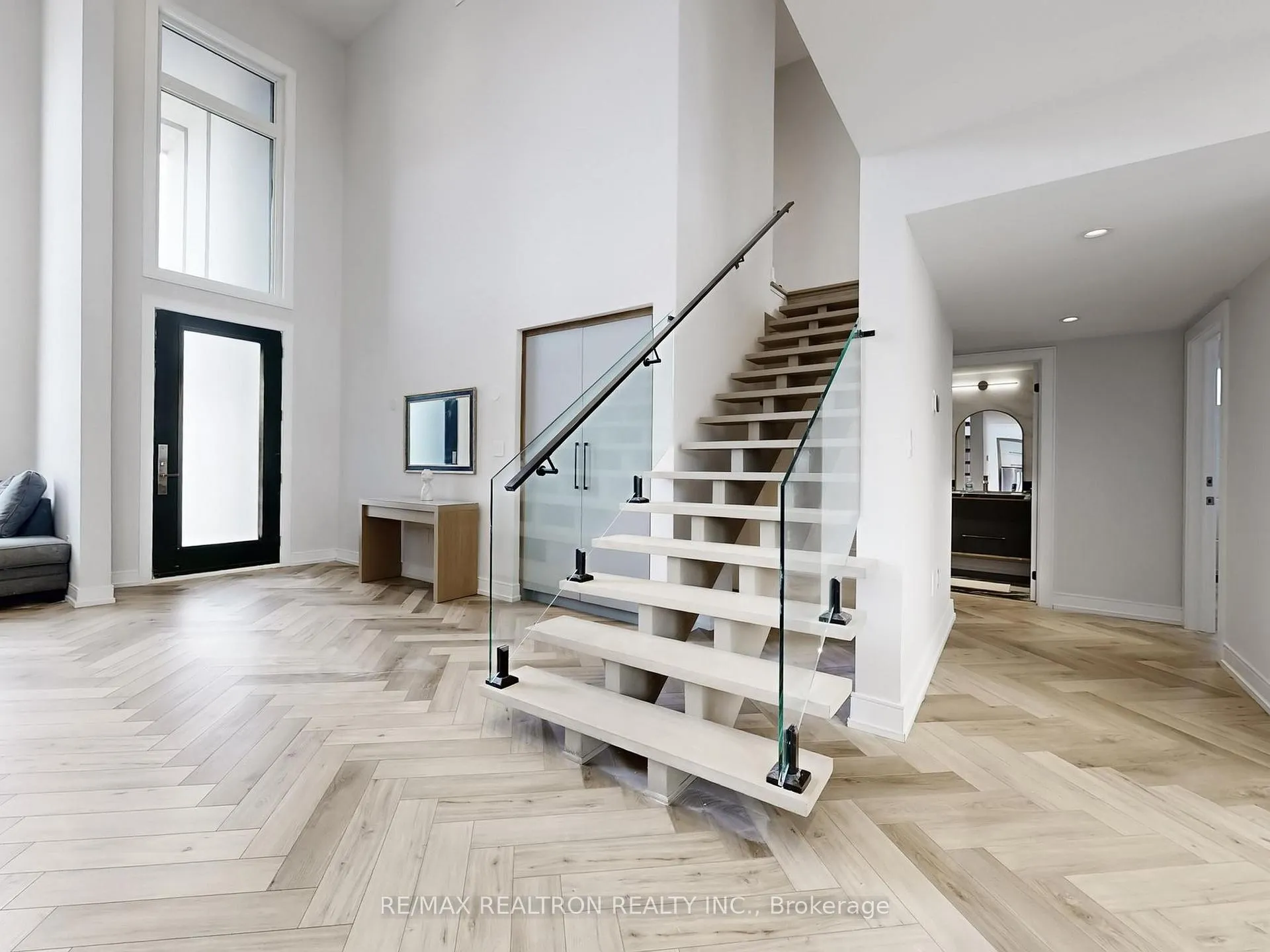 Photo 14 of 3714 Lakepoint Drive, Severn, West Shore — HOMEH