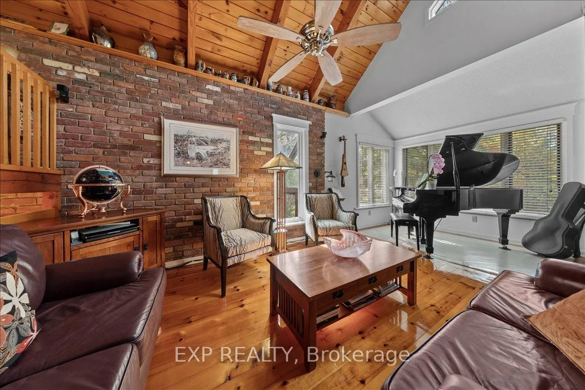 Photo 4 of 182 Spruce Ridge Road, Ottawa, Huntley Ward (South West) — HOMEH
