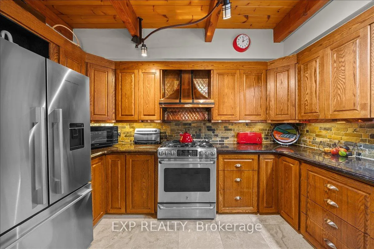 Photo 12 of 182 Spruce Ridge Road, Ottawa, Huntley Ward (South West) — HOMEH
