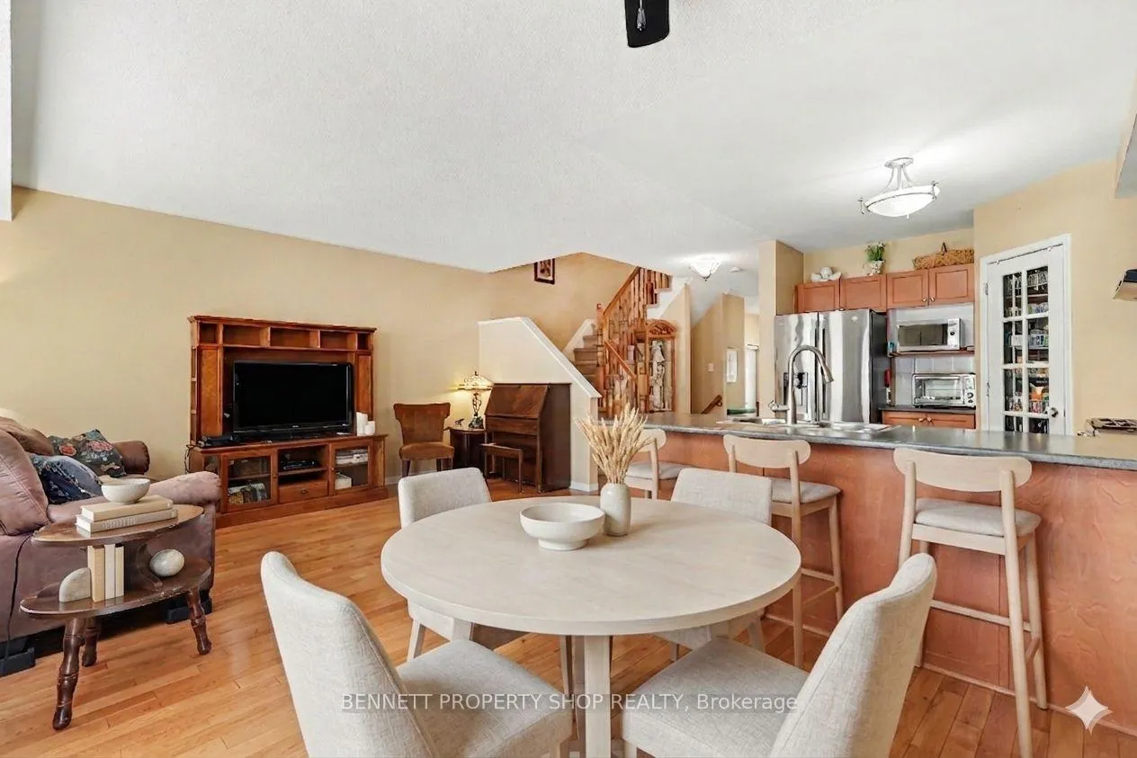 Photo 4 of 183 Destiny Private, Ottawa, Fallingbrook/Gardenway South — HOMEH