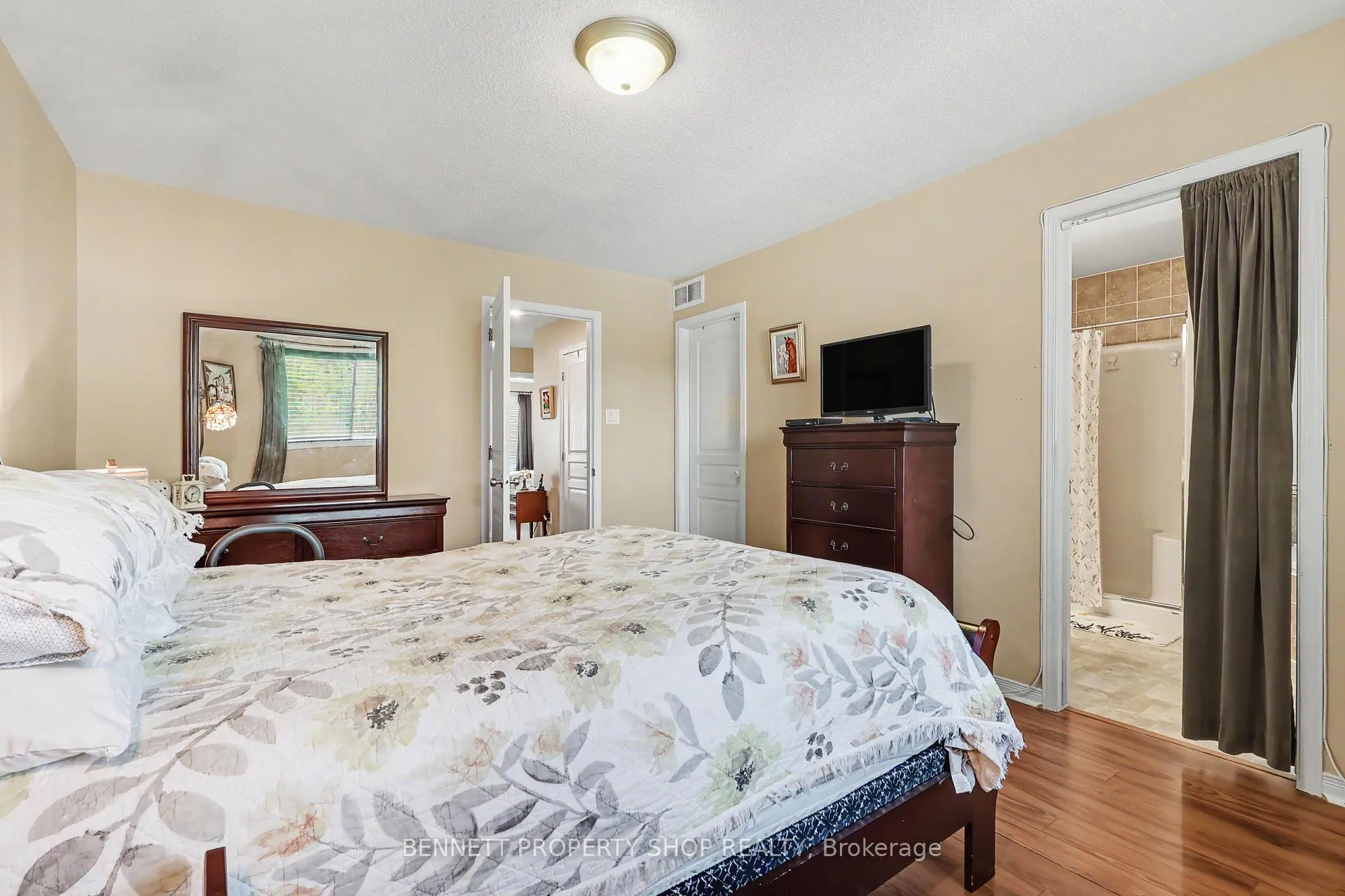 Photo 10 of 183 Destiny Private, Ottawa, Fallingbrook/Gardenway South — HOMEH