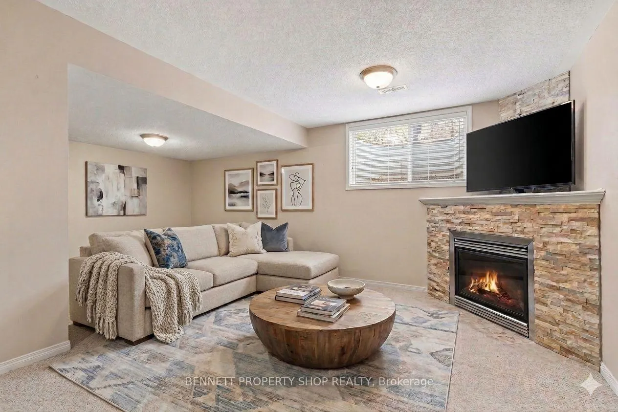 Photo 15 of 183 Destiny Private, Ottawa, Fallingbrook/Gardenway South — HOMEH
